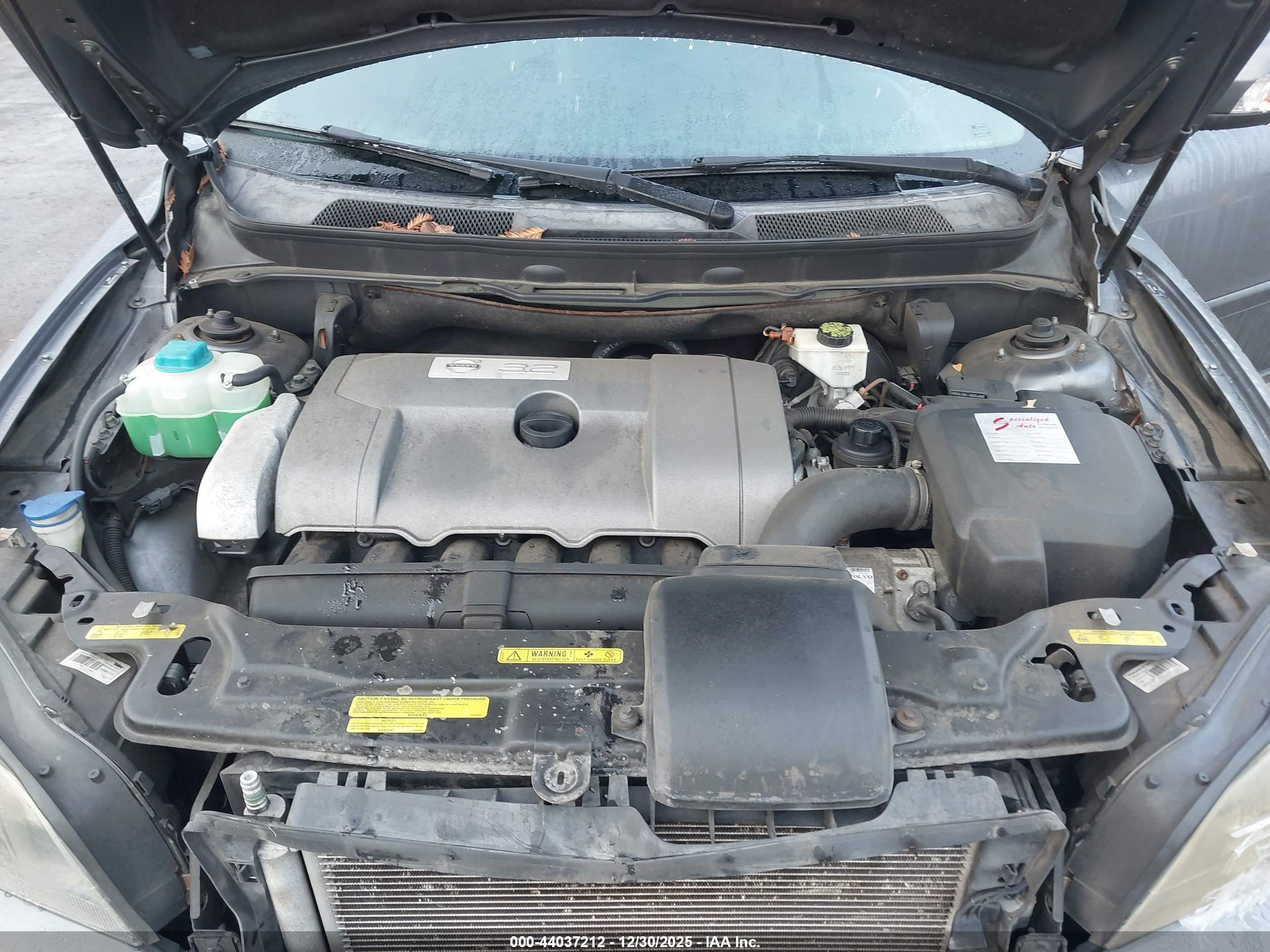 VOLVO XC90 image 10