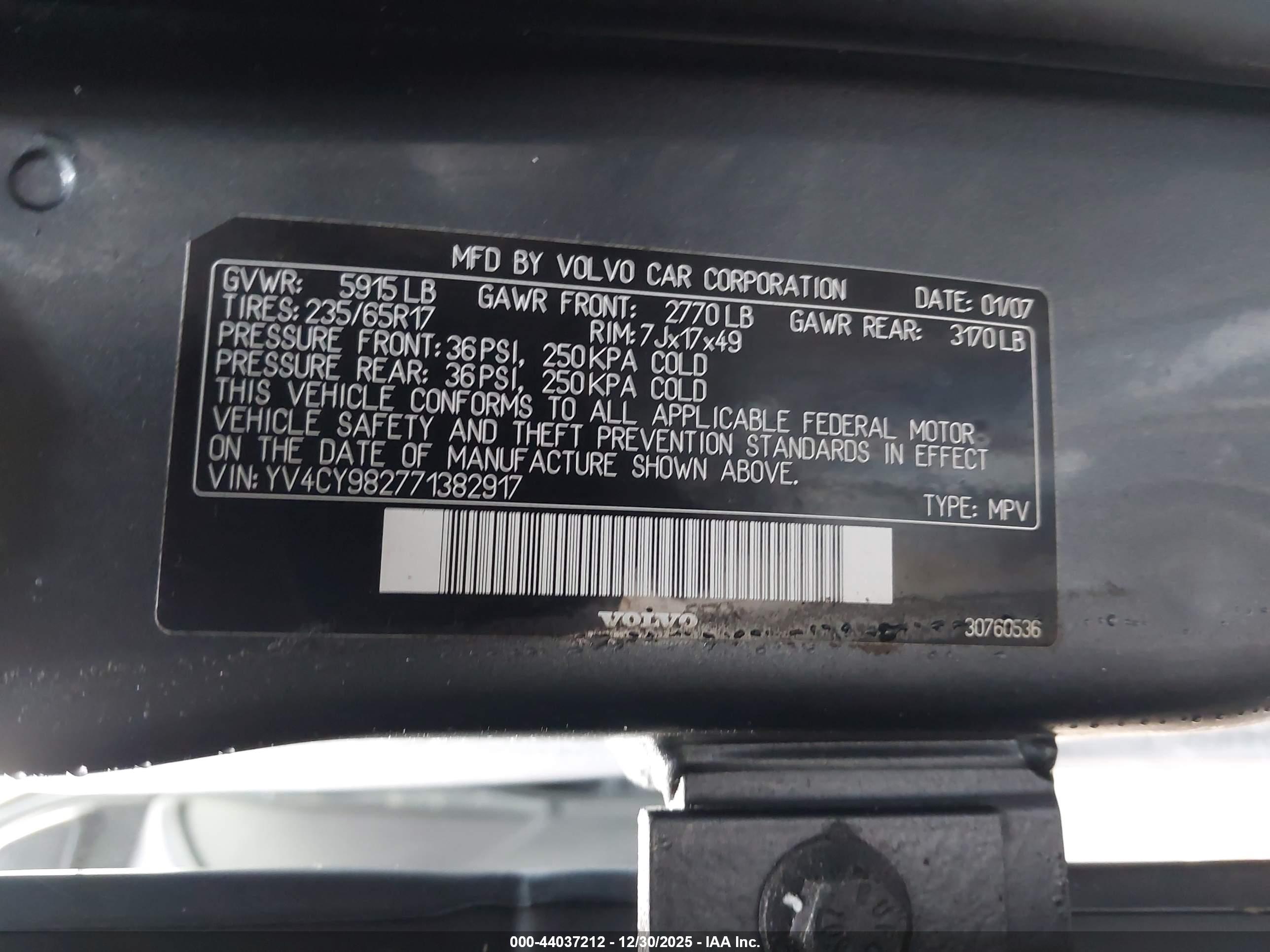 VOLVO XC90 image 9