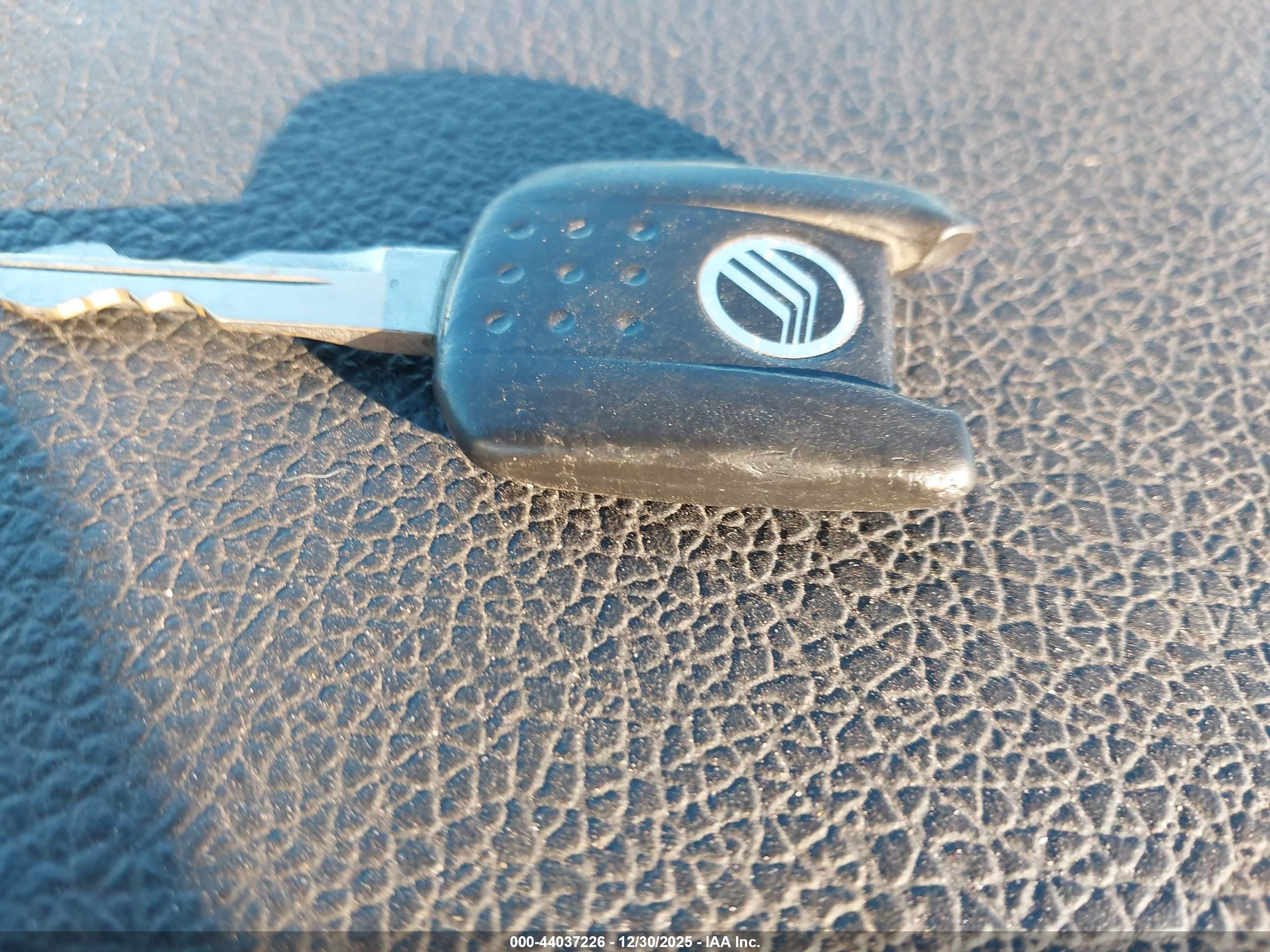 MERCURY MOUNTAINEER image 11