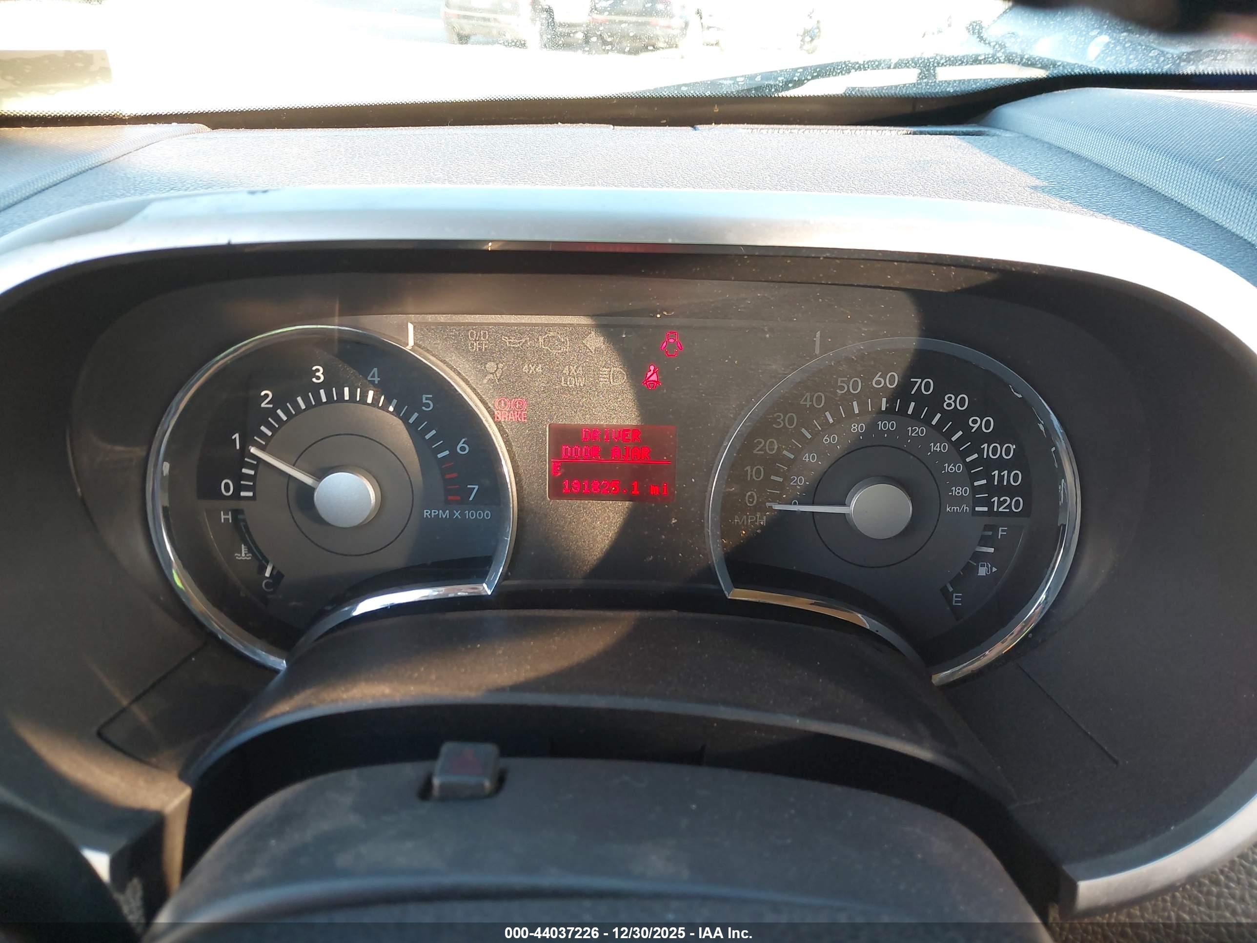 MERCURY MOUNTAINEER image 7