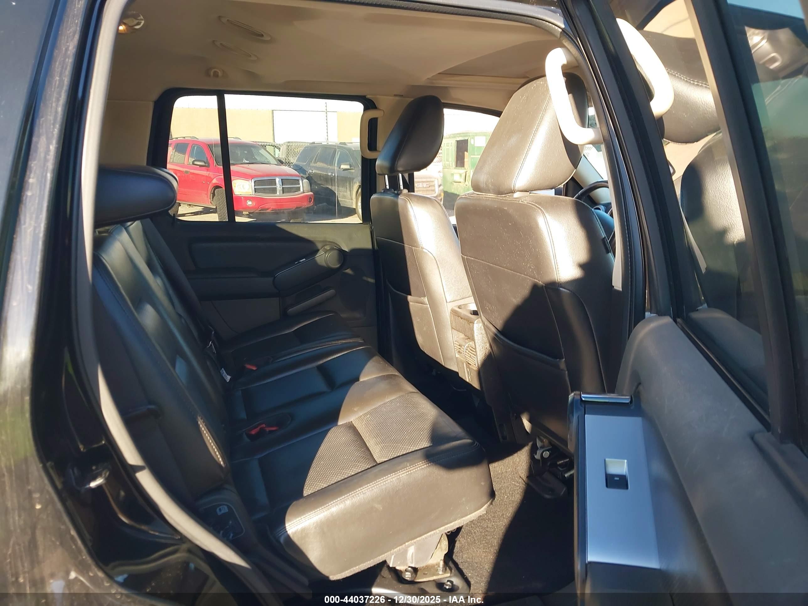 MERCURY MOUNTAINEER image 8