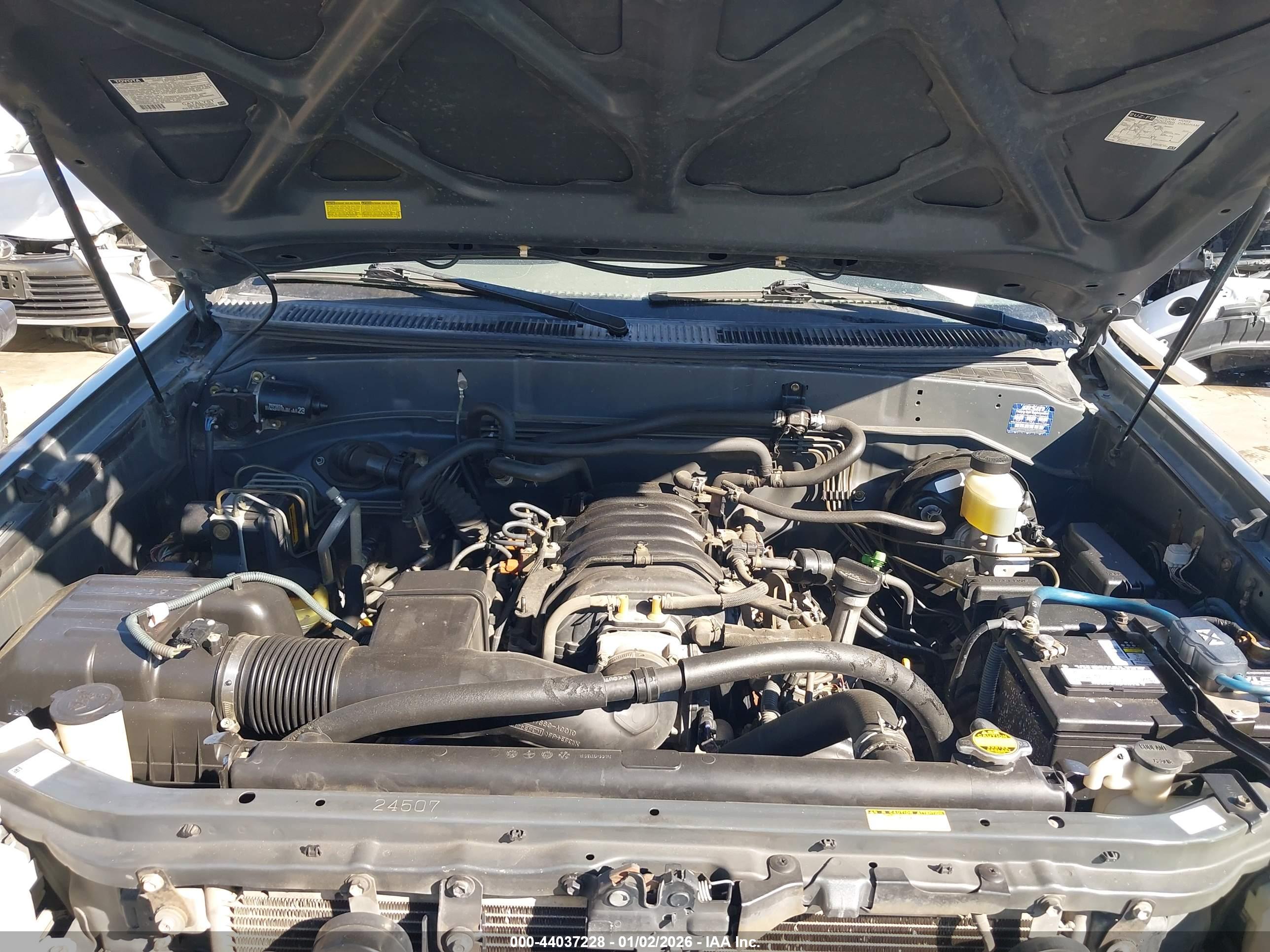 TOYOTA SEQUOIA image 10
