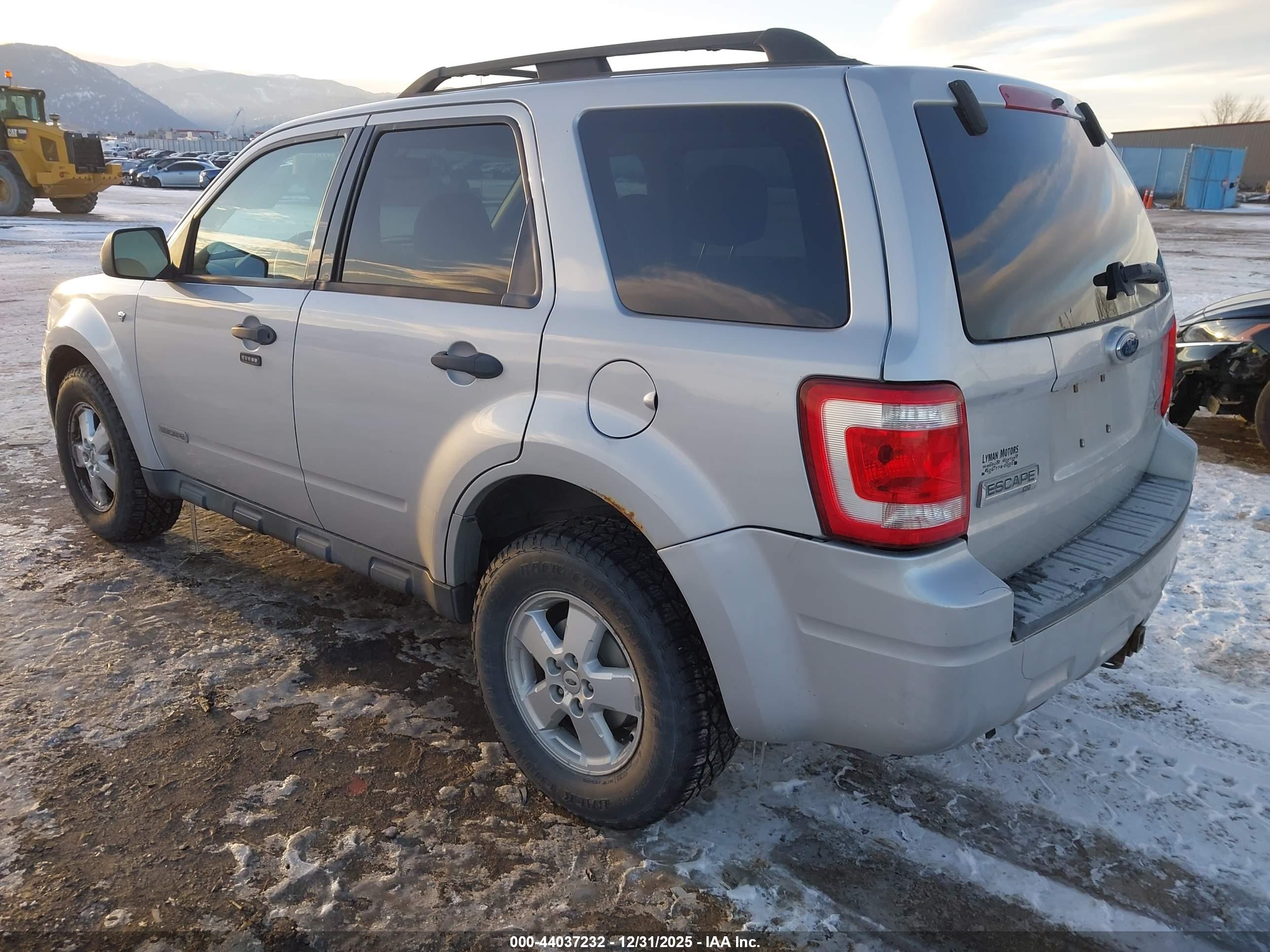 FORD ESCAPE image 3