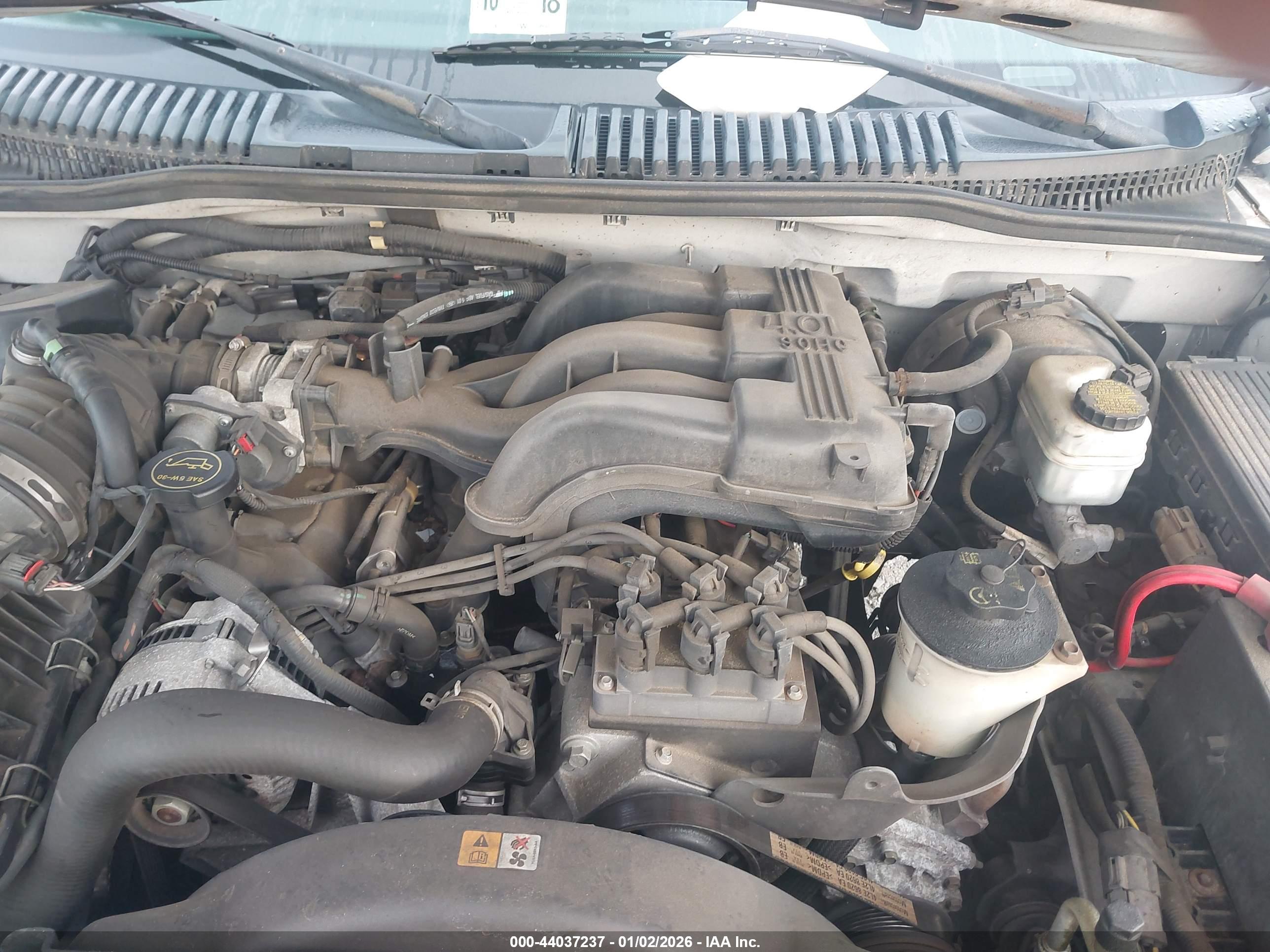FORD EXPLORER image 10