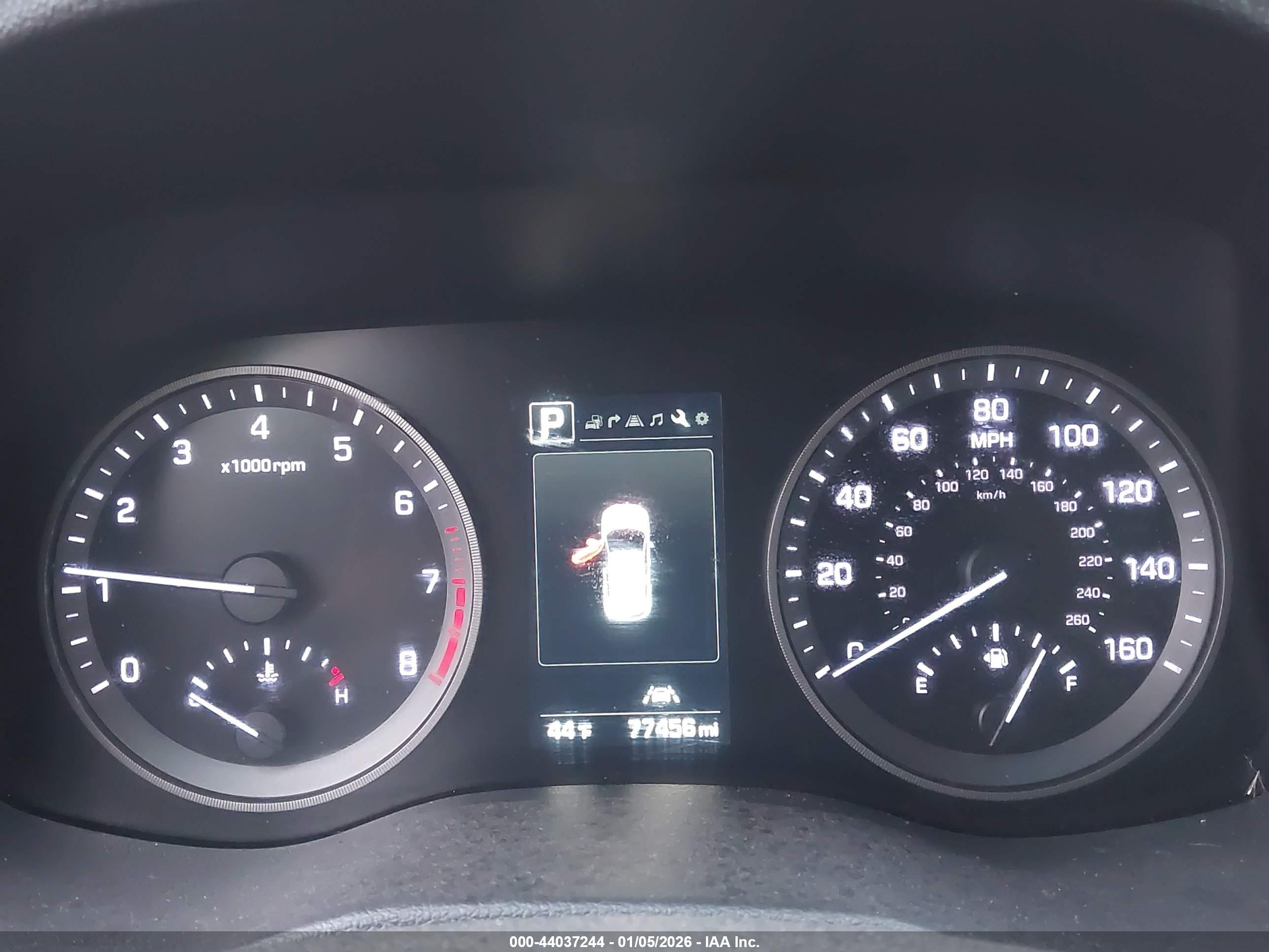 HYUNDAI TUCSON image 7