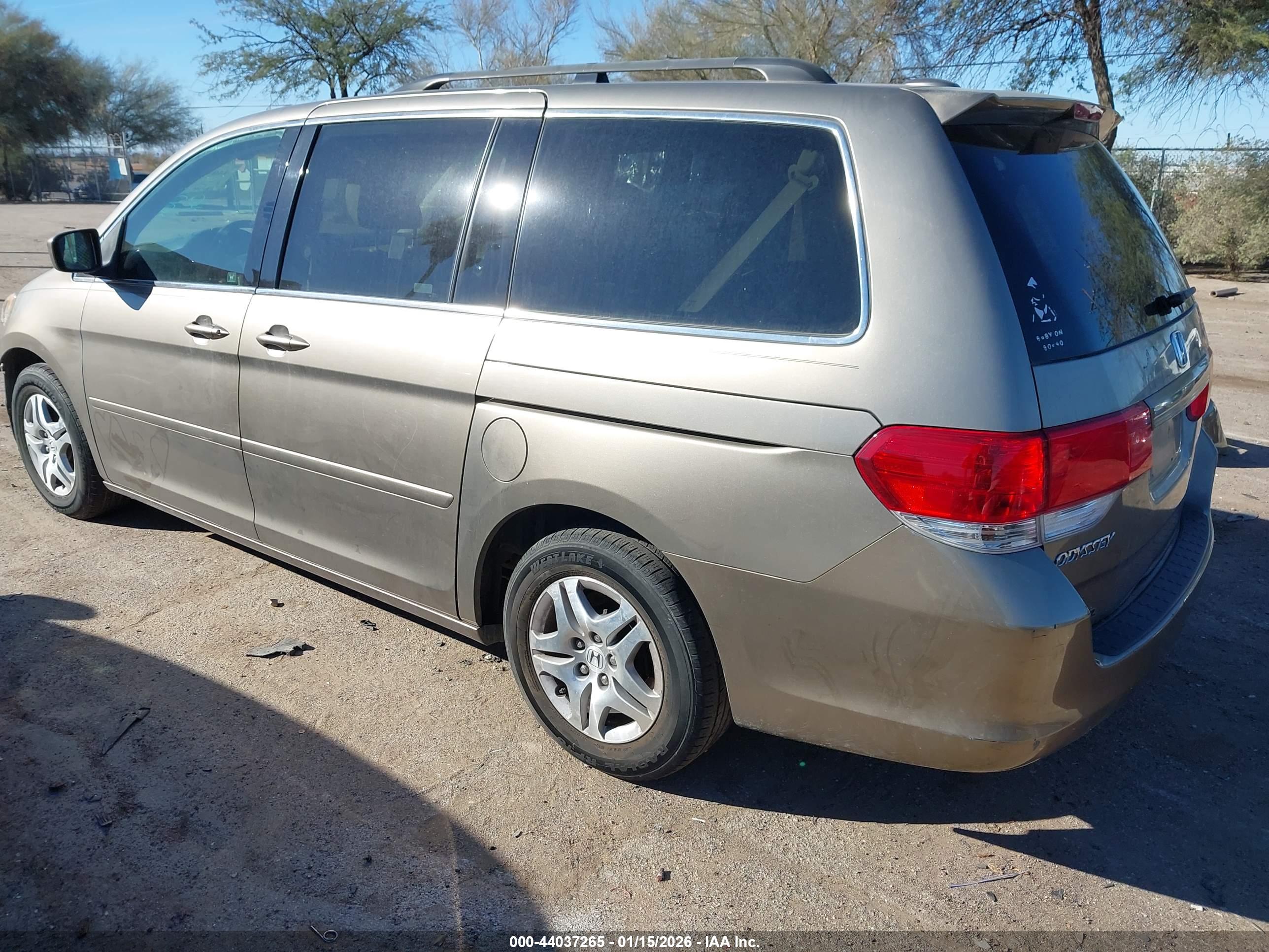 HONDA ODYSSEY image 3