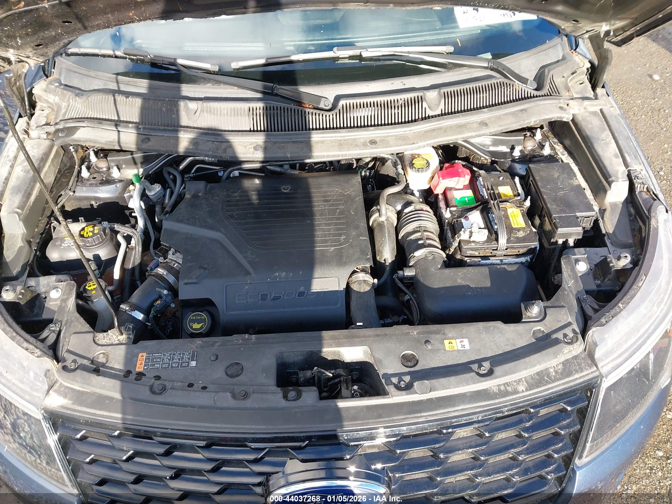 FORD EXPLORER image 10