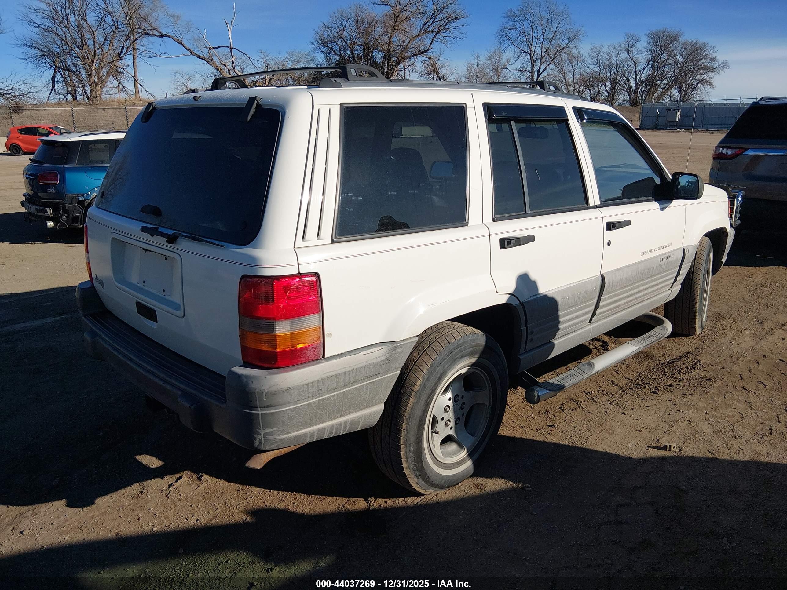 JEEP GRAND image 4