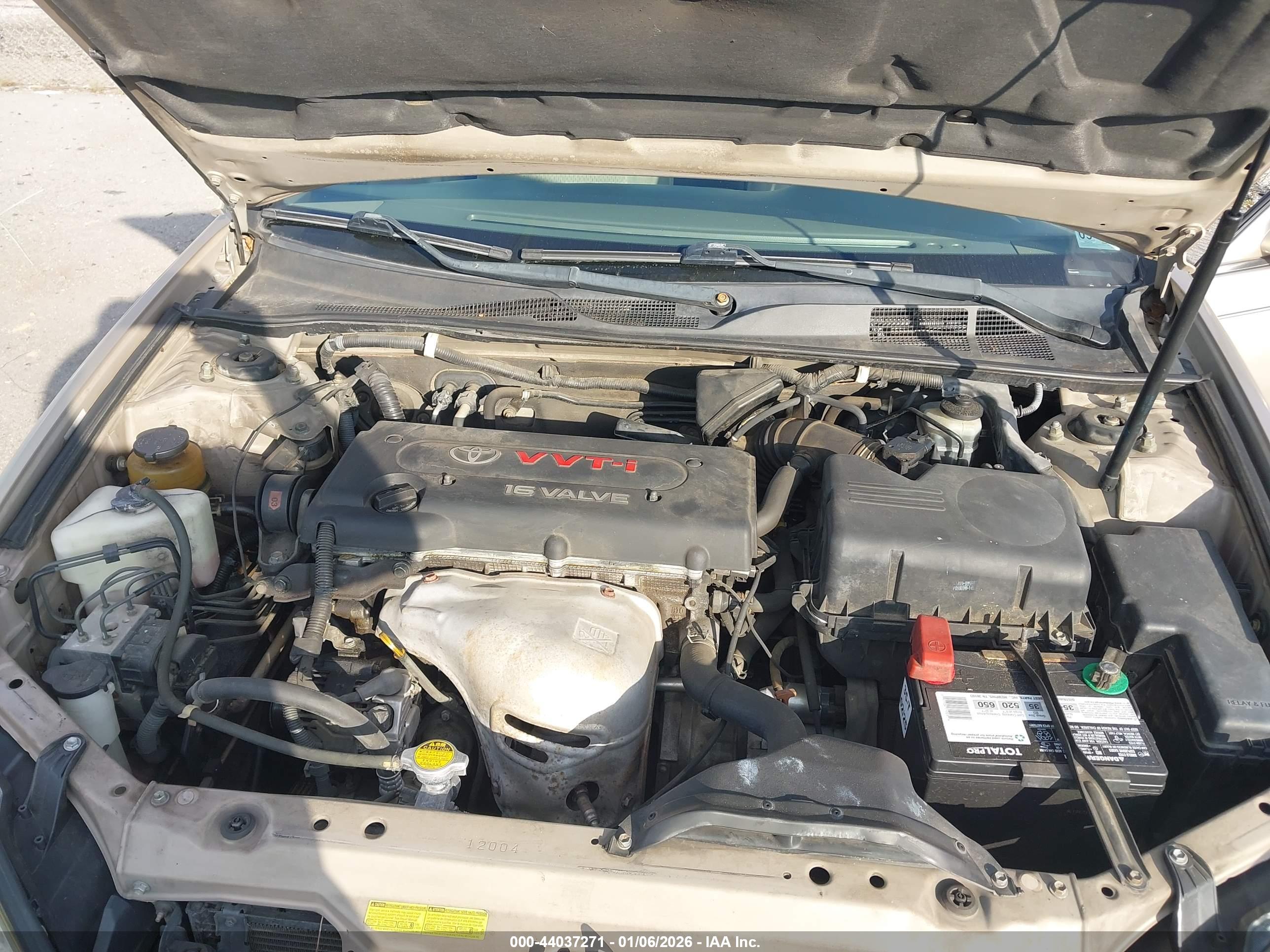 TOYOTA CAMRY image 10