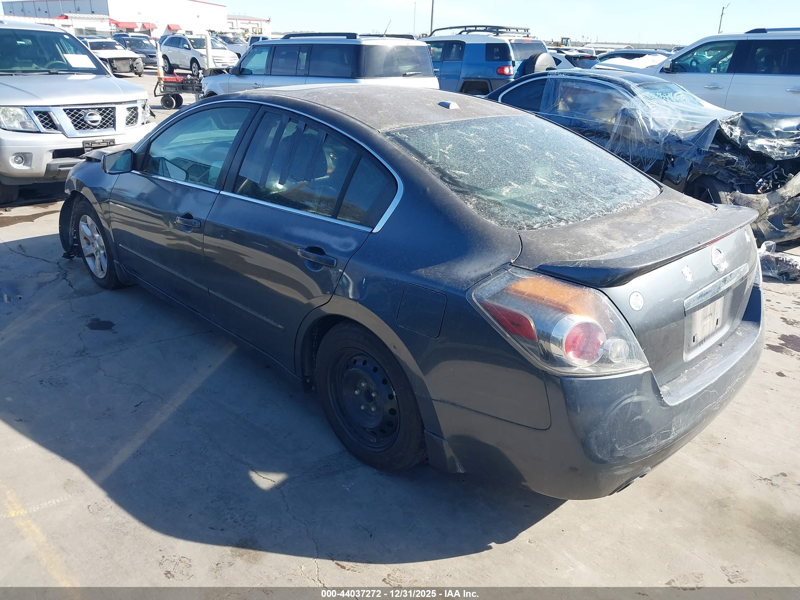 NISSAN ALTIMA image 3