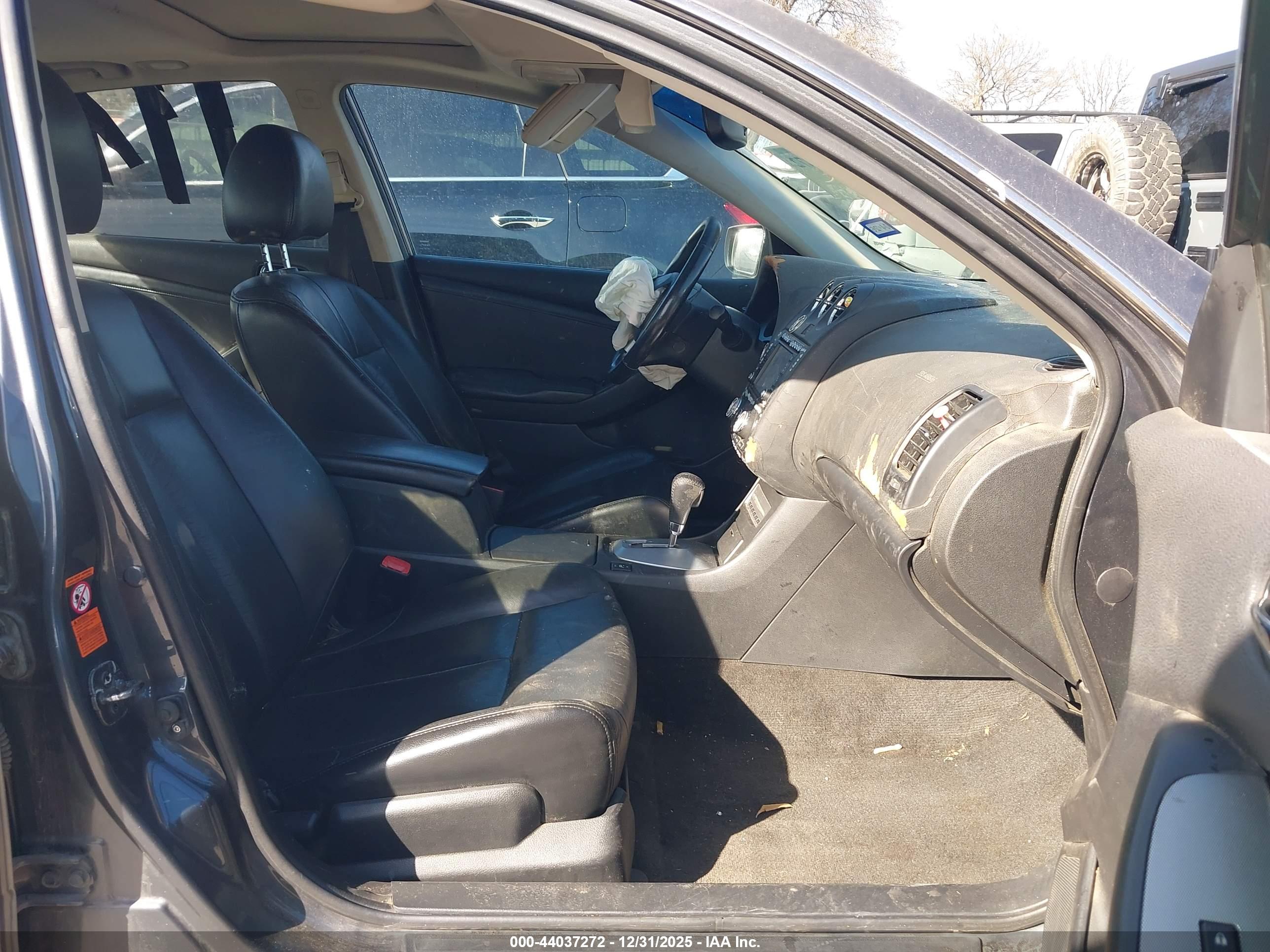 NISSAN ALTIMA image 5