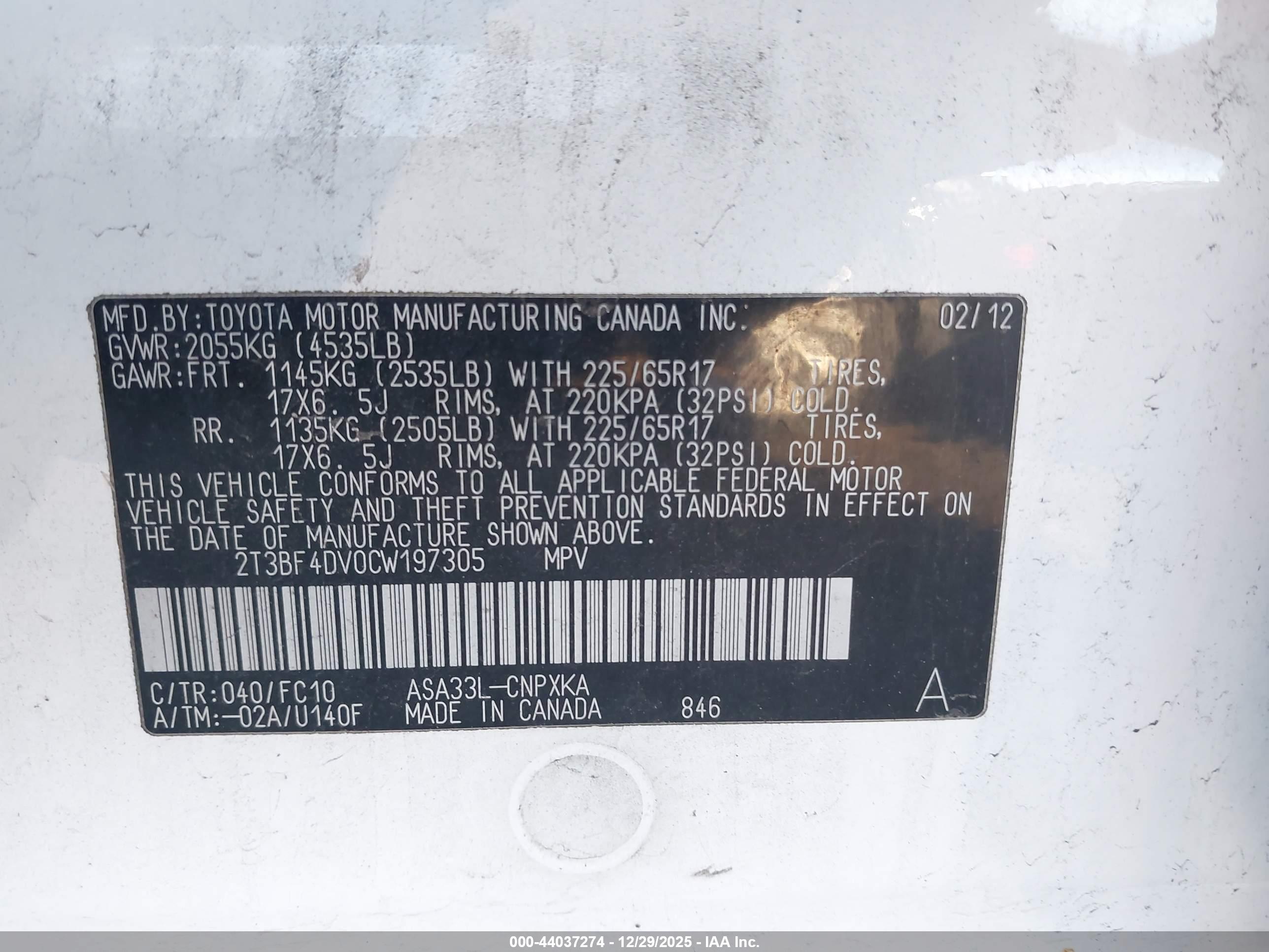 TOYOTA RAV4 image 9
