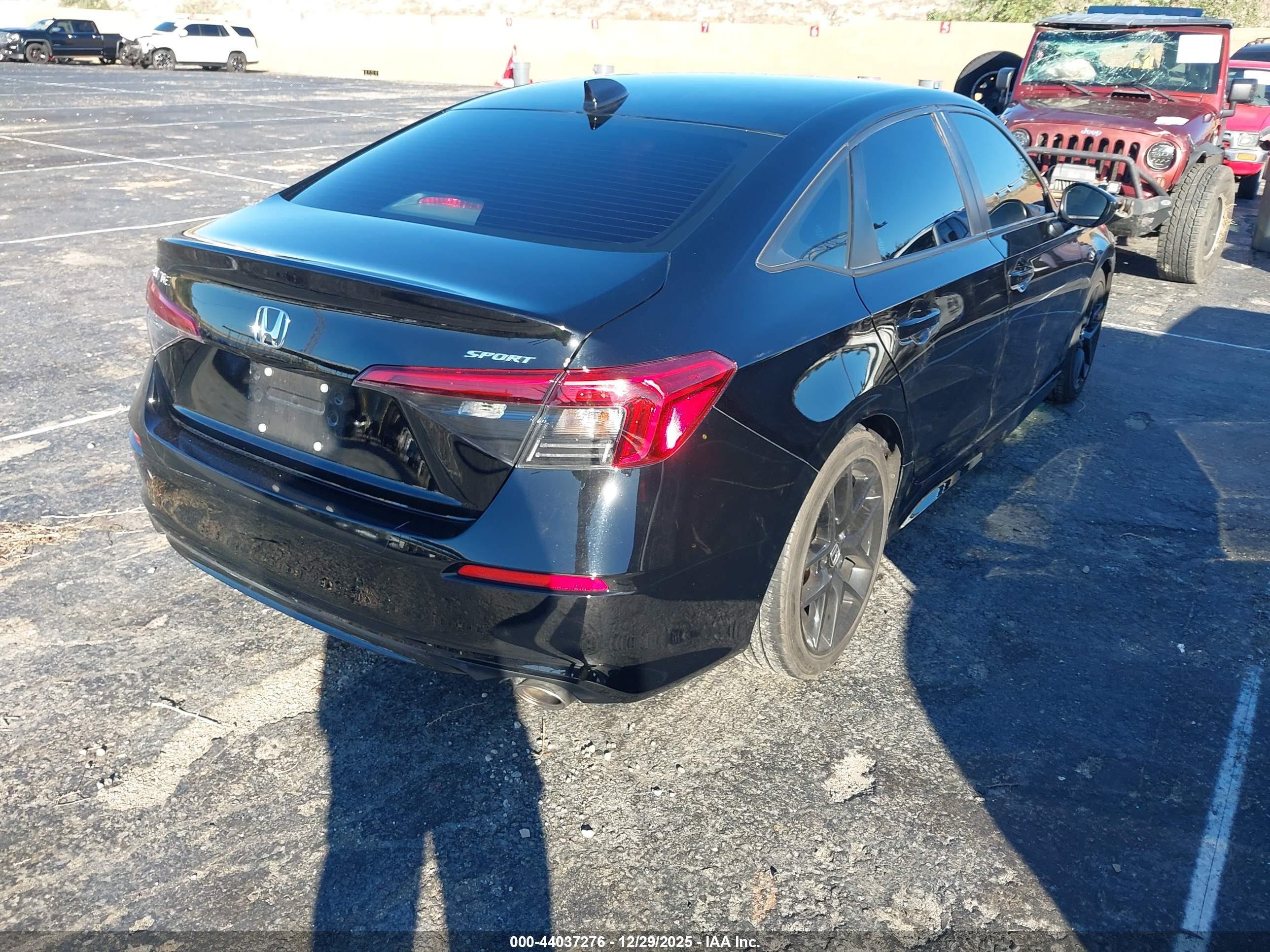 HONDA CIVIC image 4