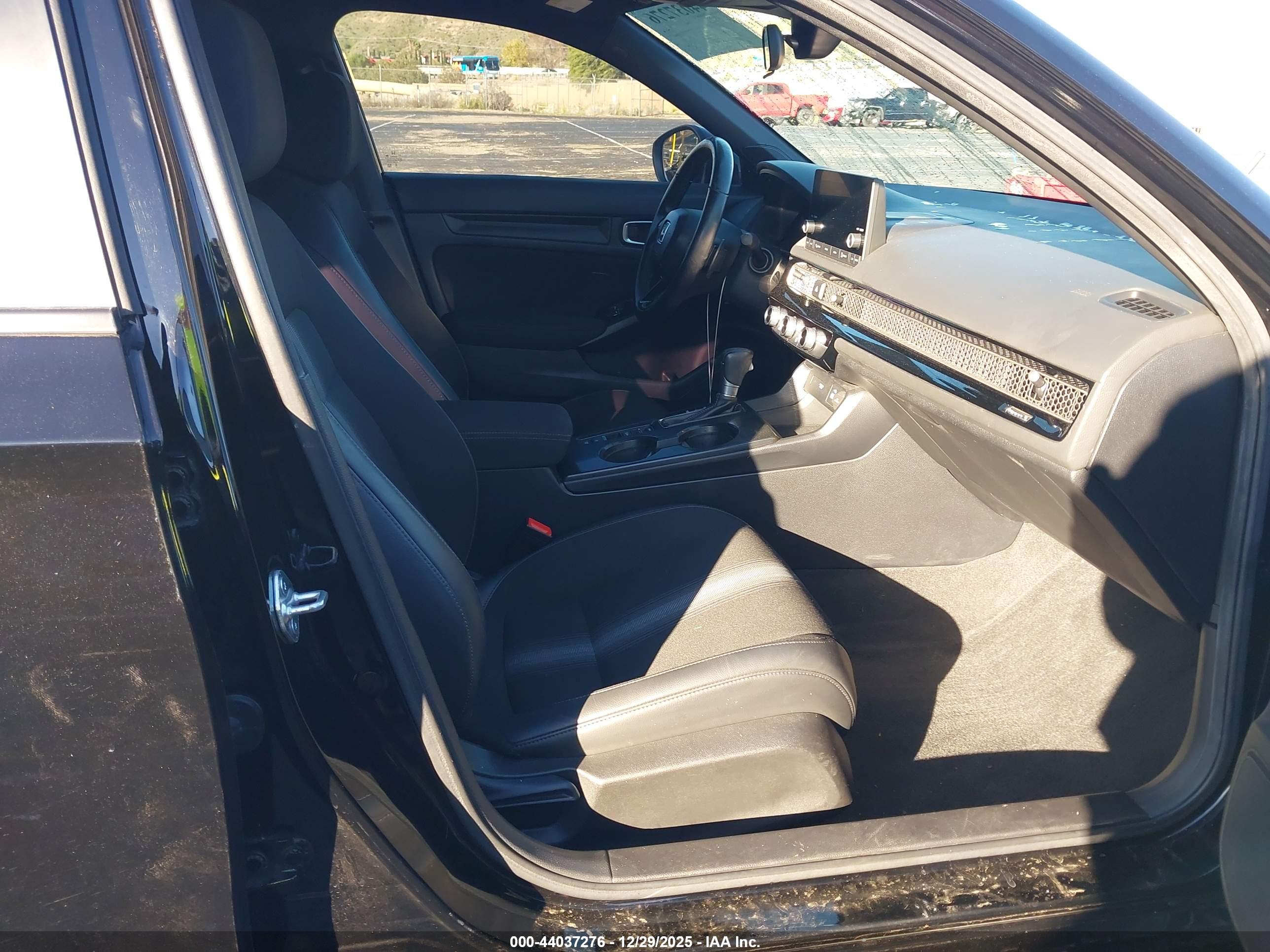 HONDA CIVIC image 5