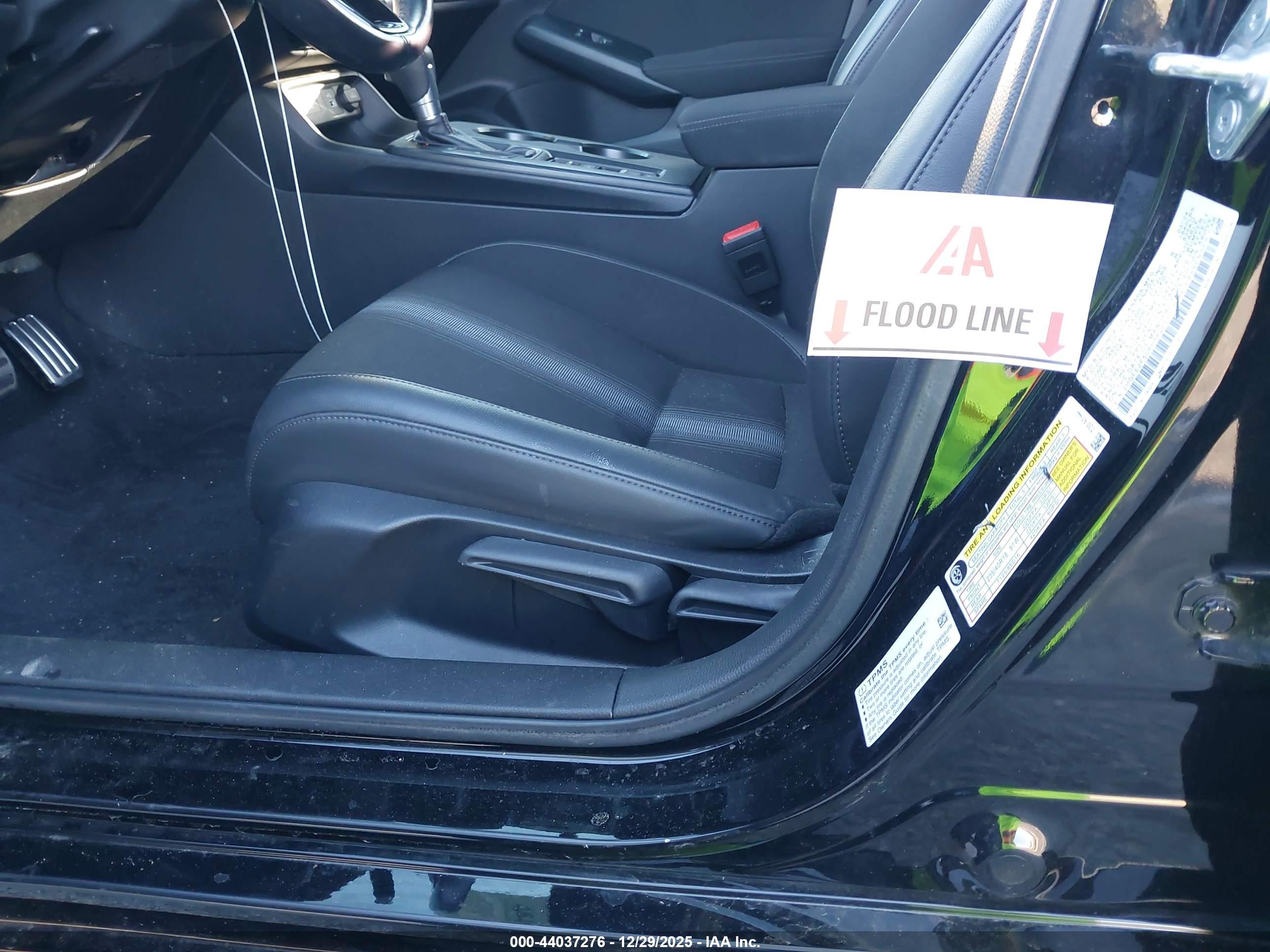 HONDA CIVIC image 6