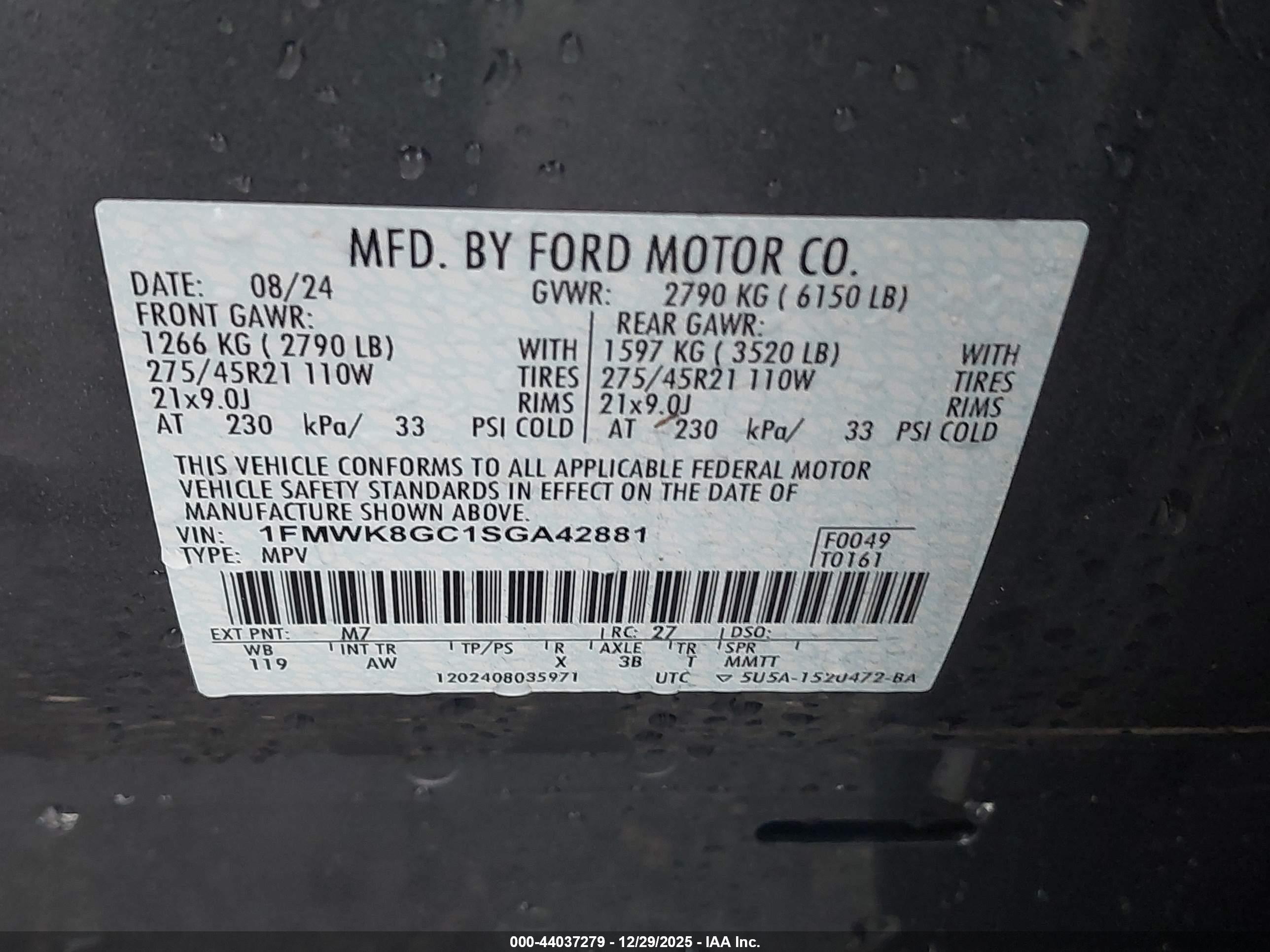 FORD EXPLORER image 9