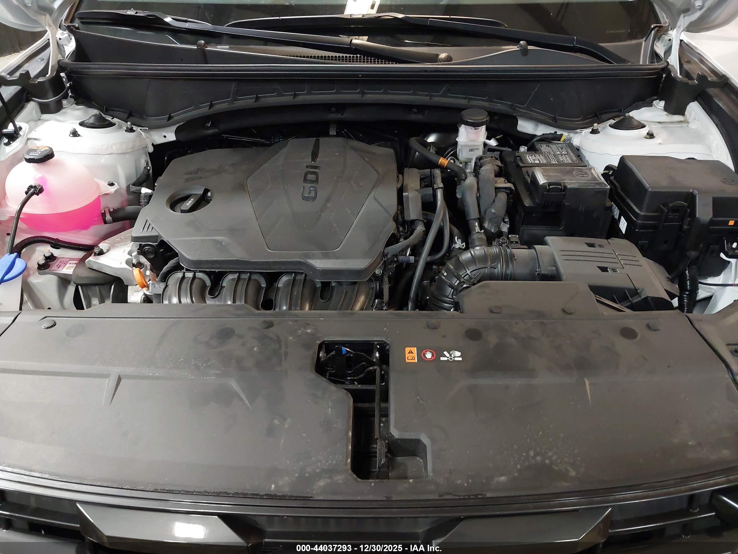 HYUNDAI TUCSON image 10