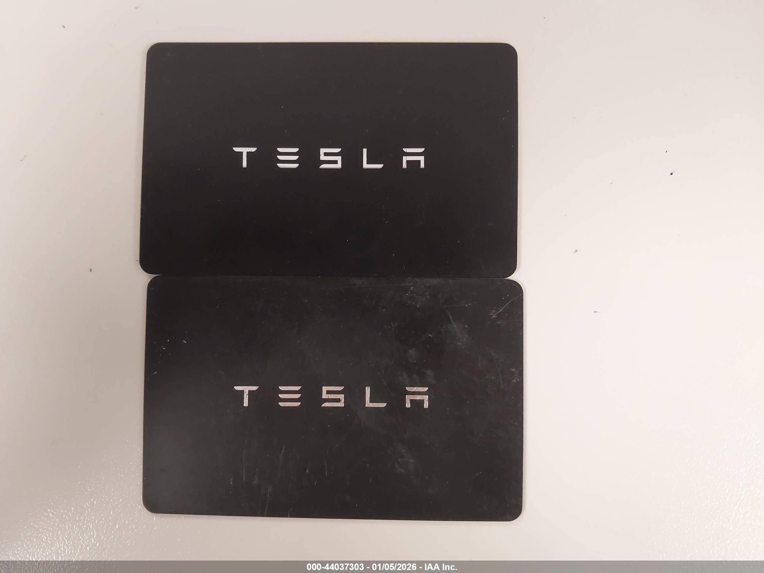 TESLA MODEL image 11
