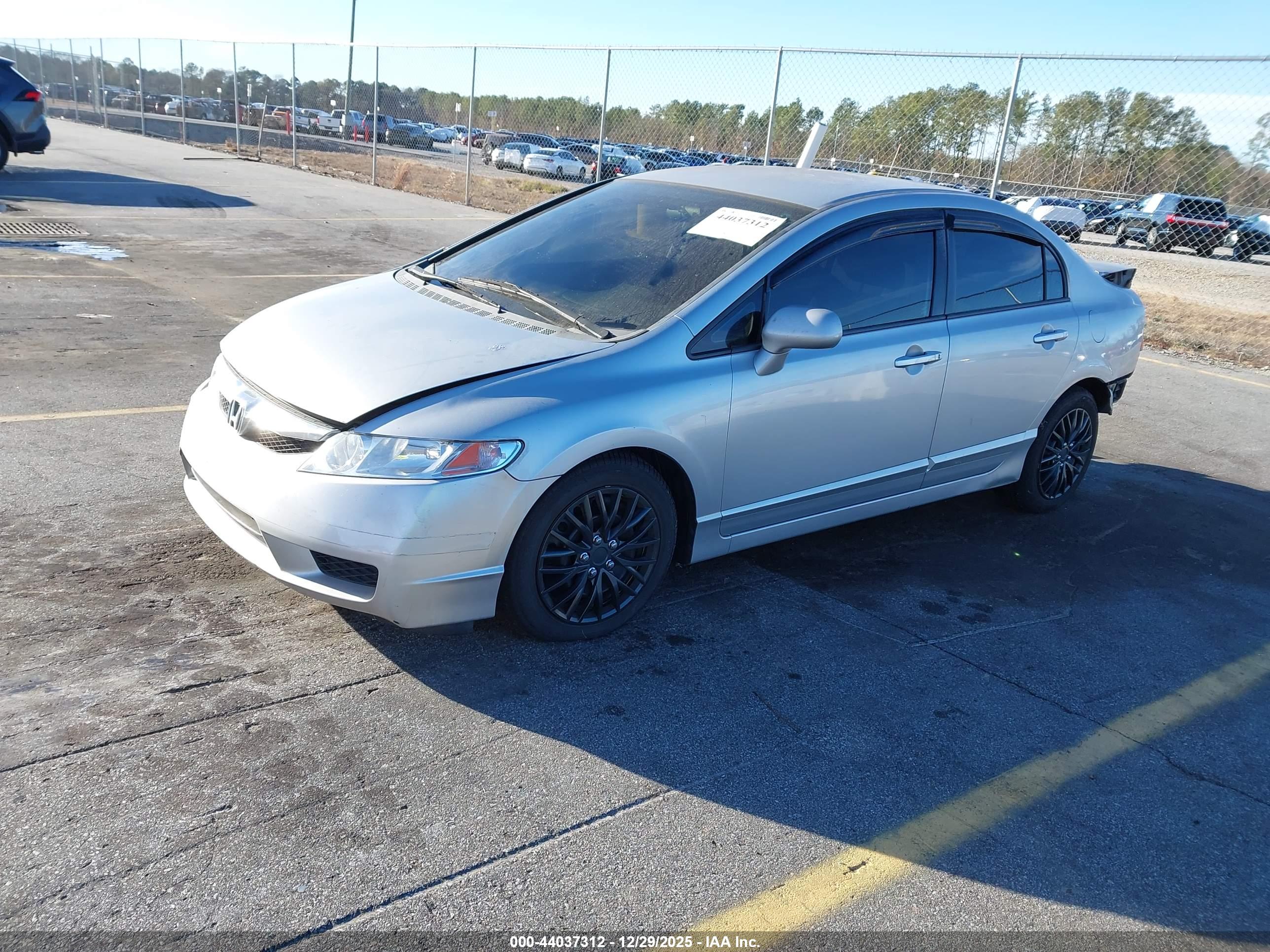 HONDA CIVIC image 2