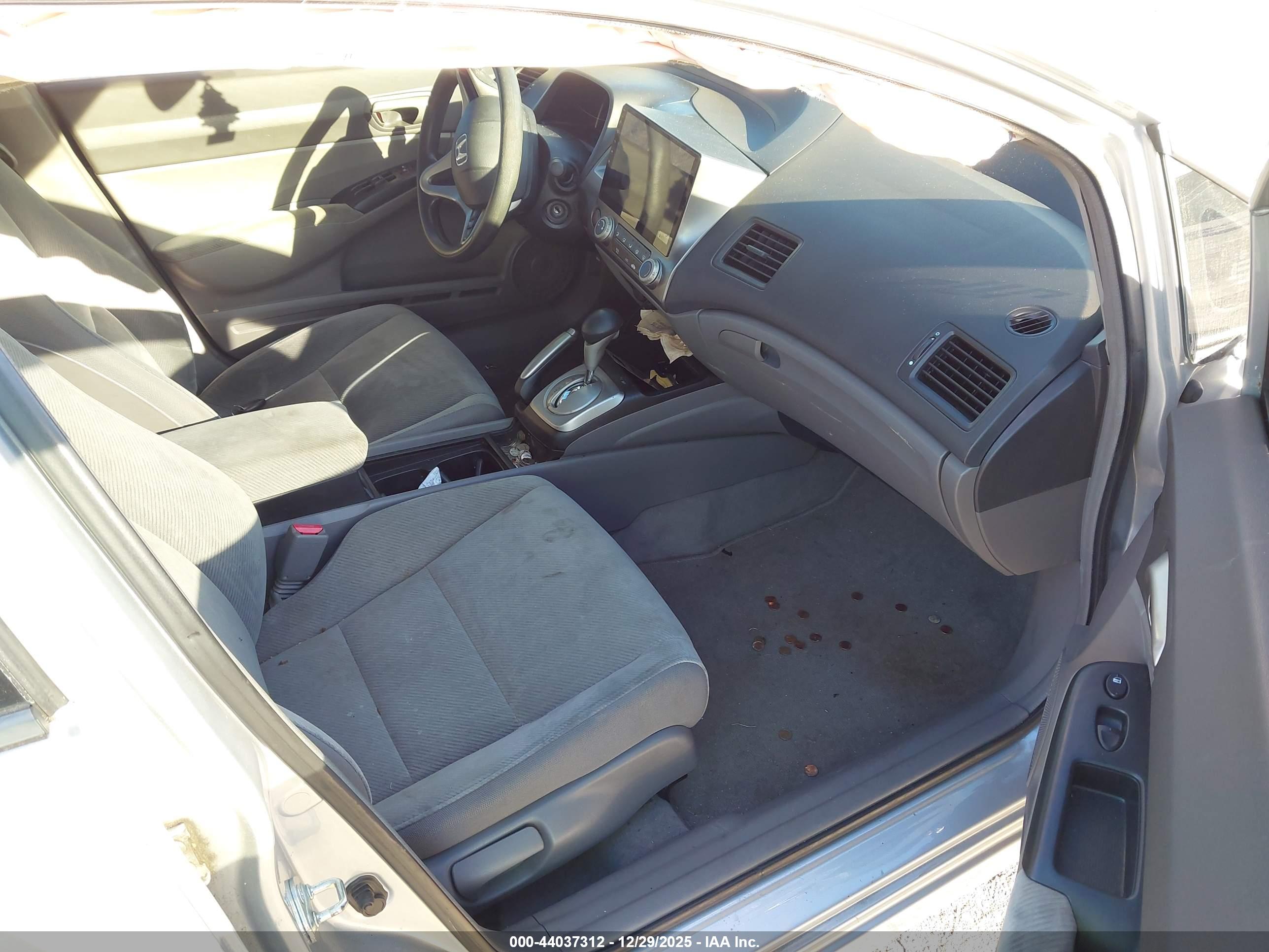 HONDA CIVIC image 5