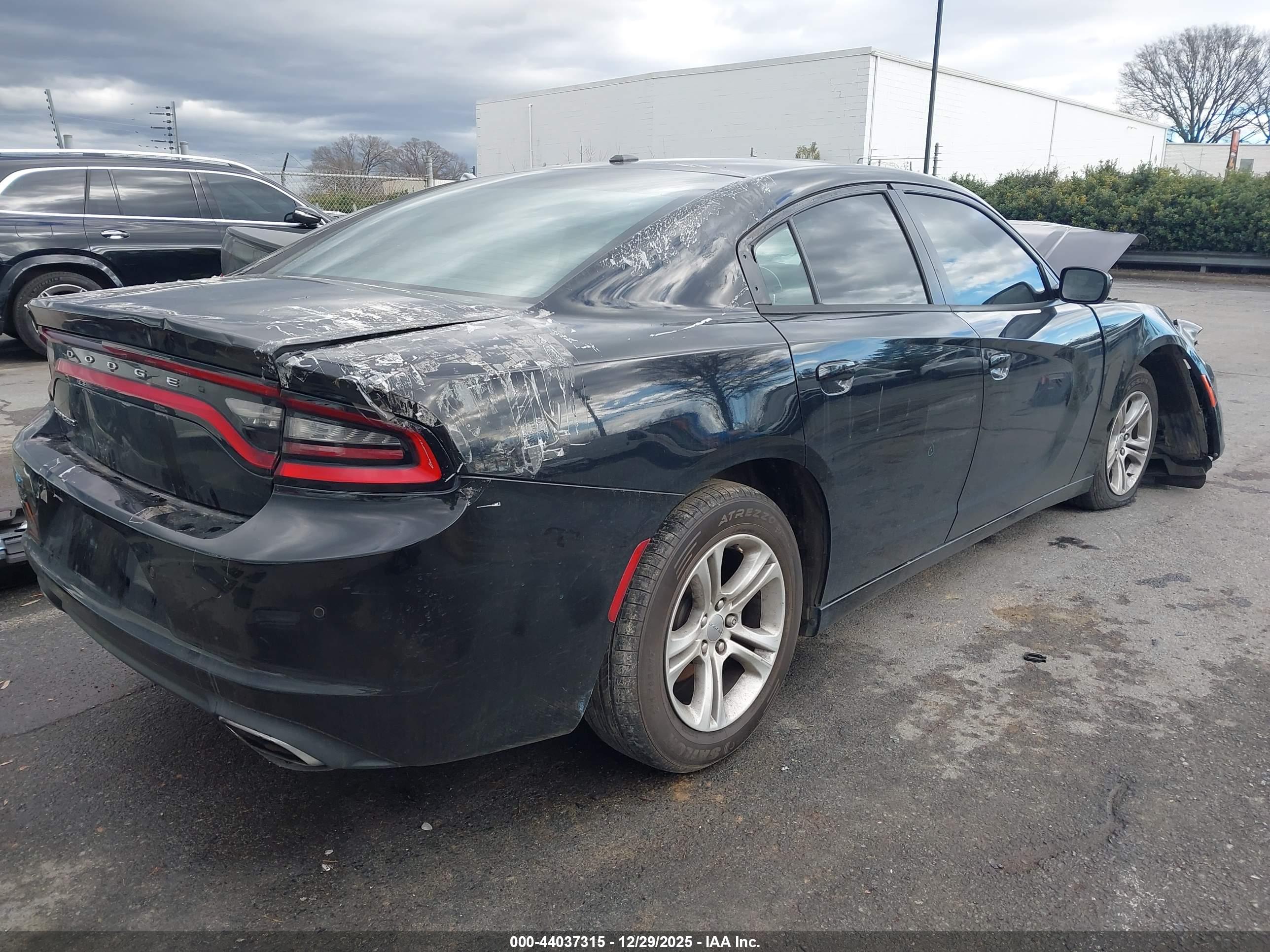 DODGE CHARGER image 4