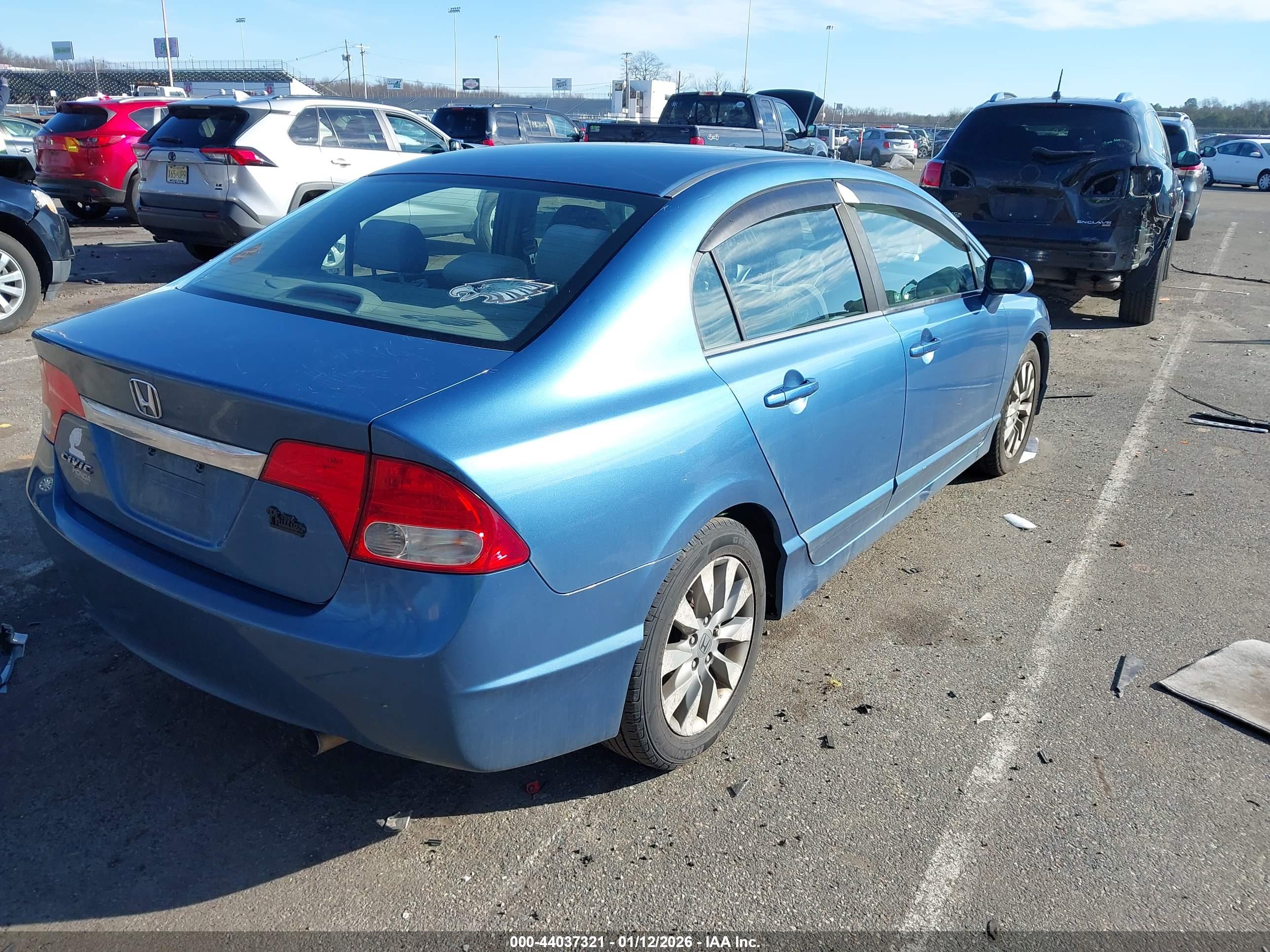 HONDA CIVIC image 4
