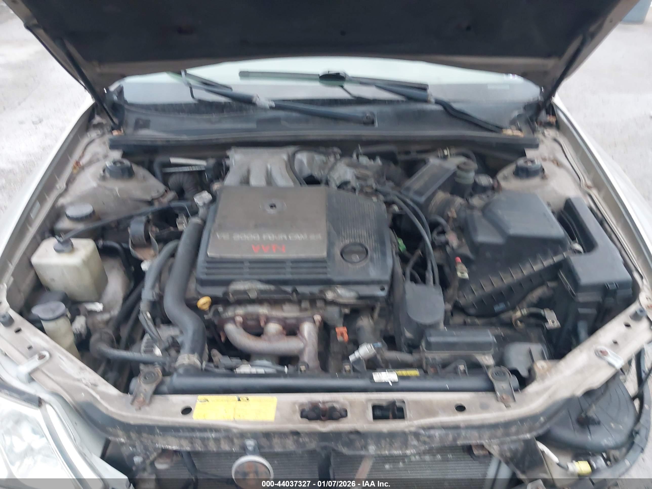 TOYOTA AVALON image 10