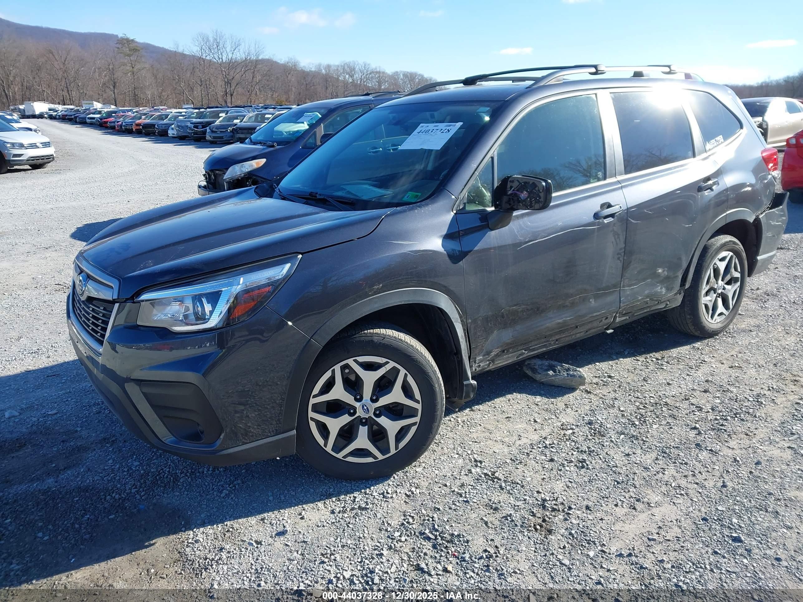 SUBARU FORESTER image 2