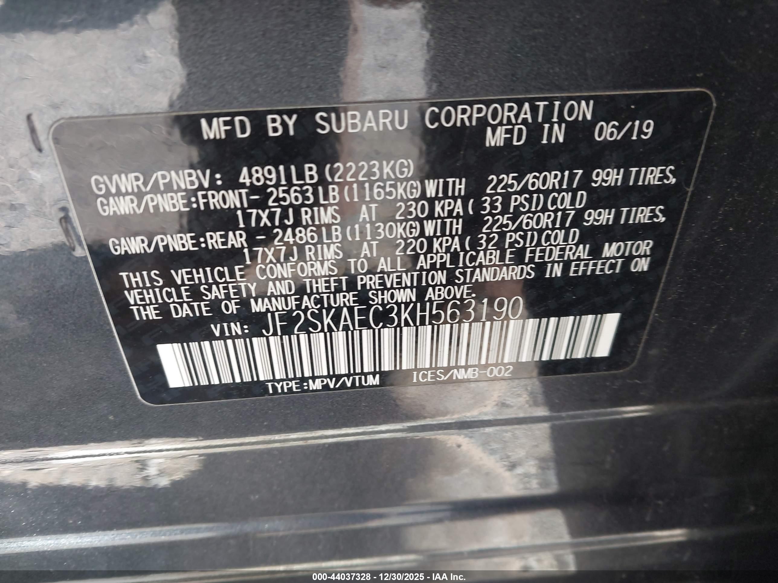 SUBARU FORESTER image 9