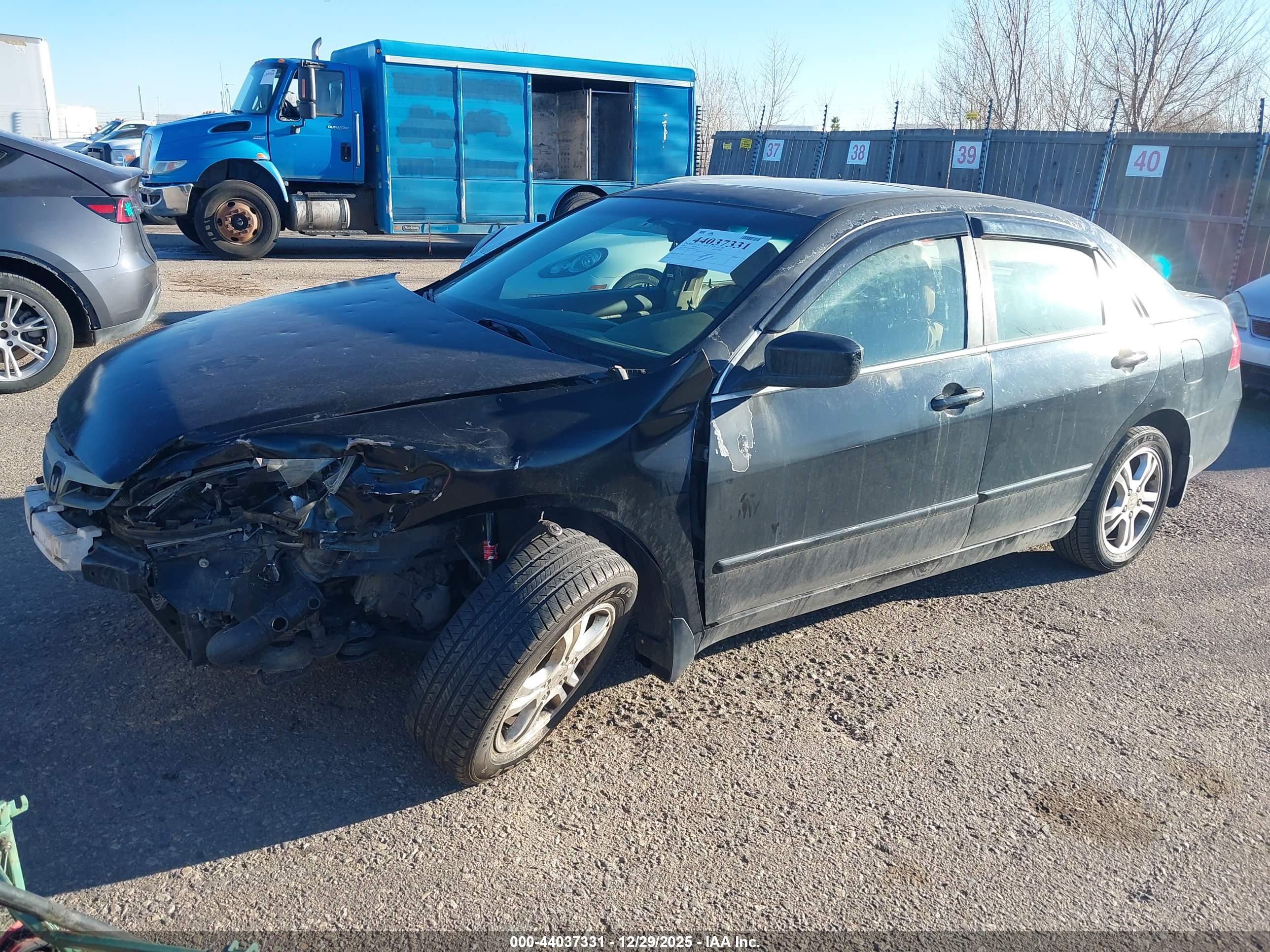 HONDA ACCORD image 2