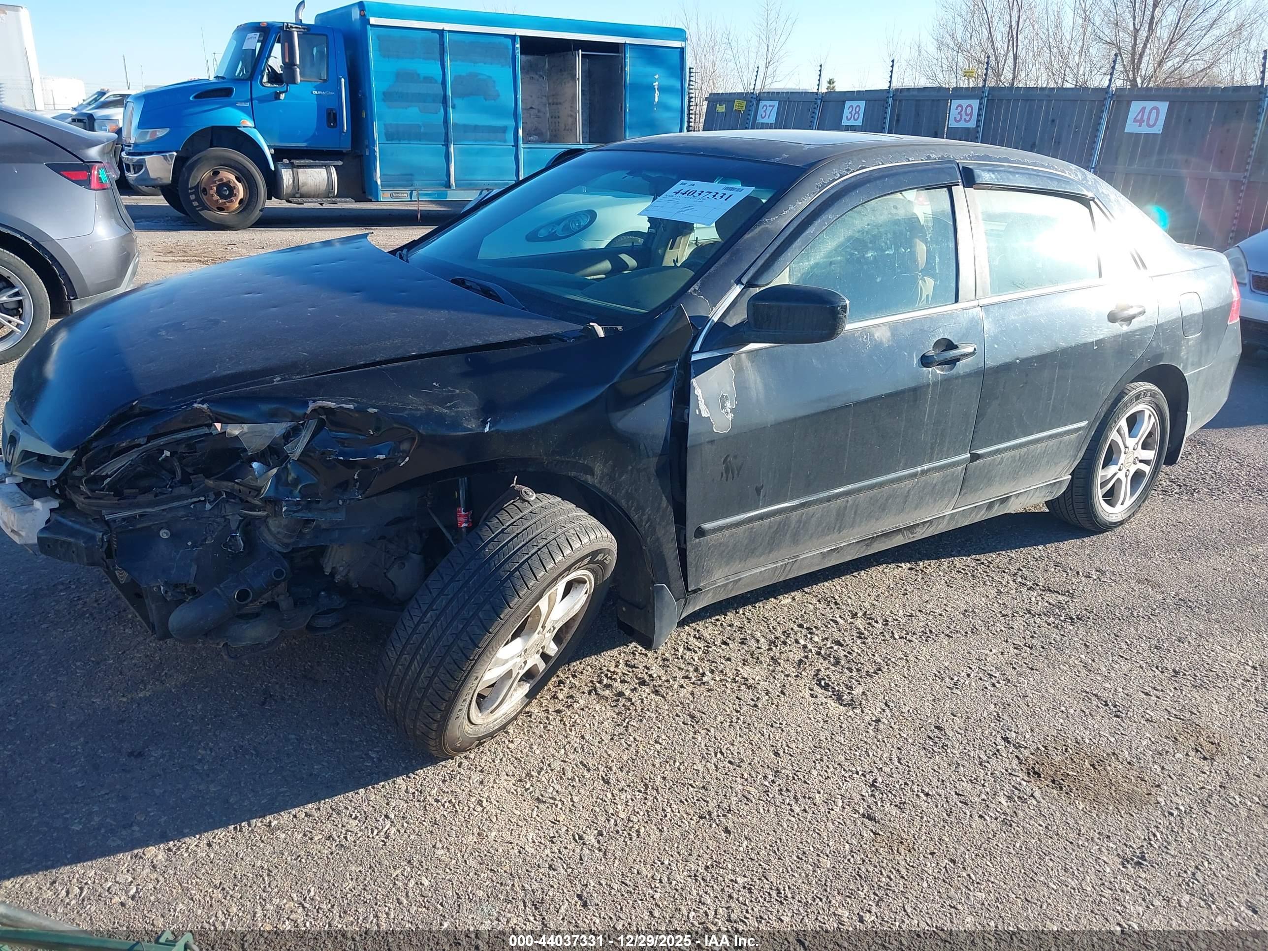 HONDA ACCORD image 6