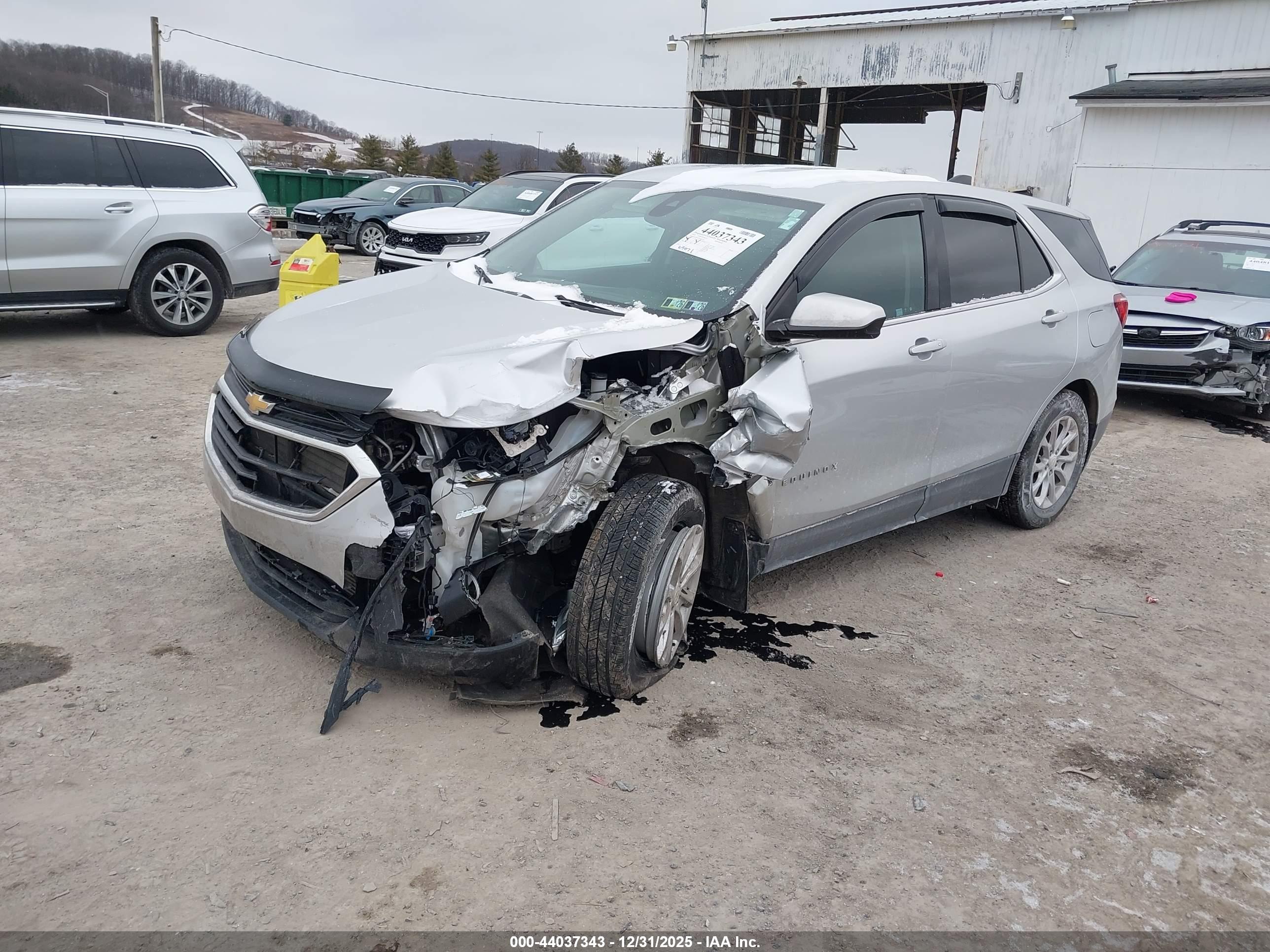 CHEVROLET EQUINOX image 2