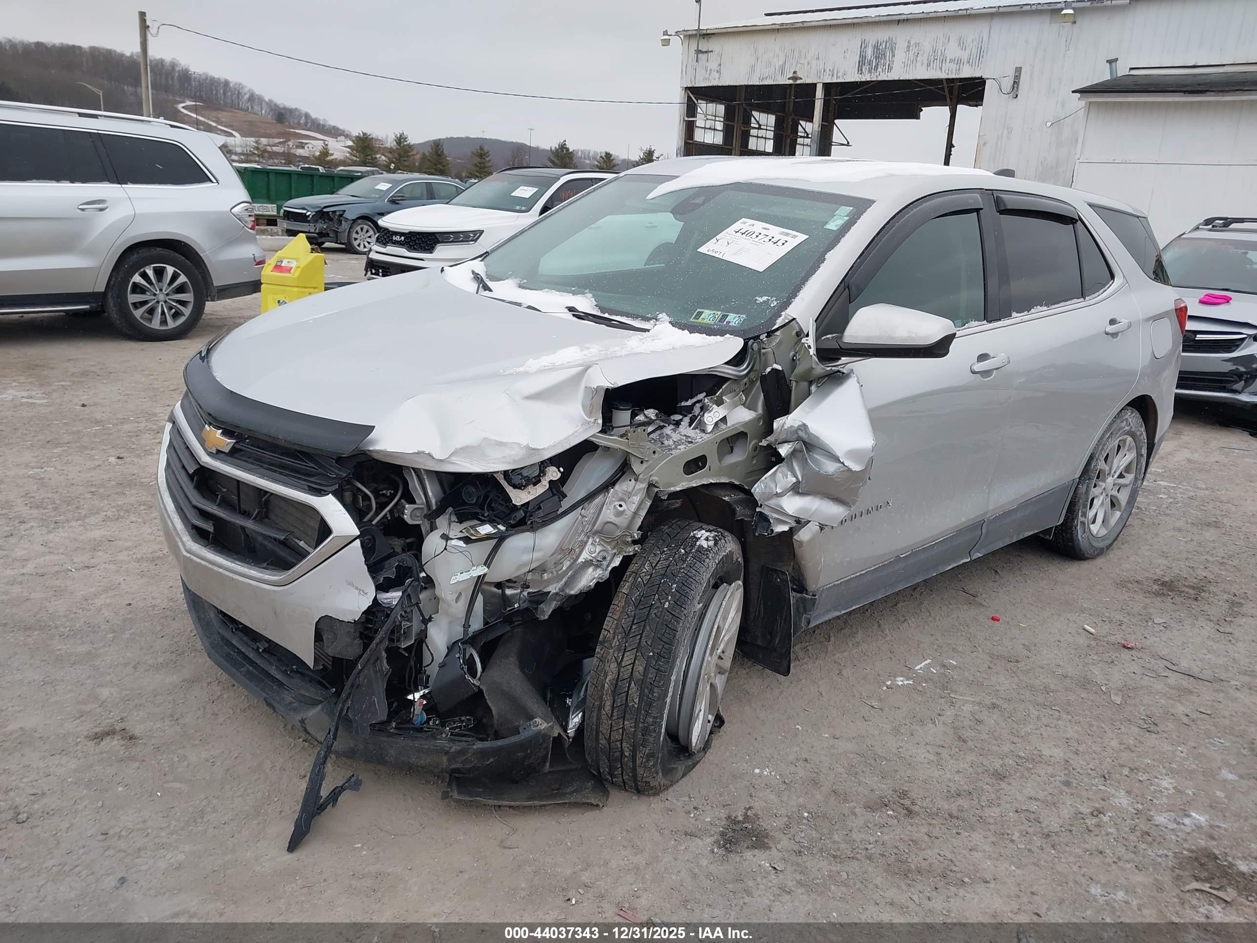 CHEVROLET EQUINOX image 6
