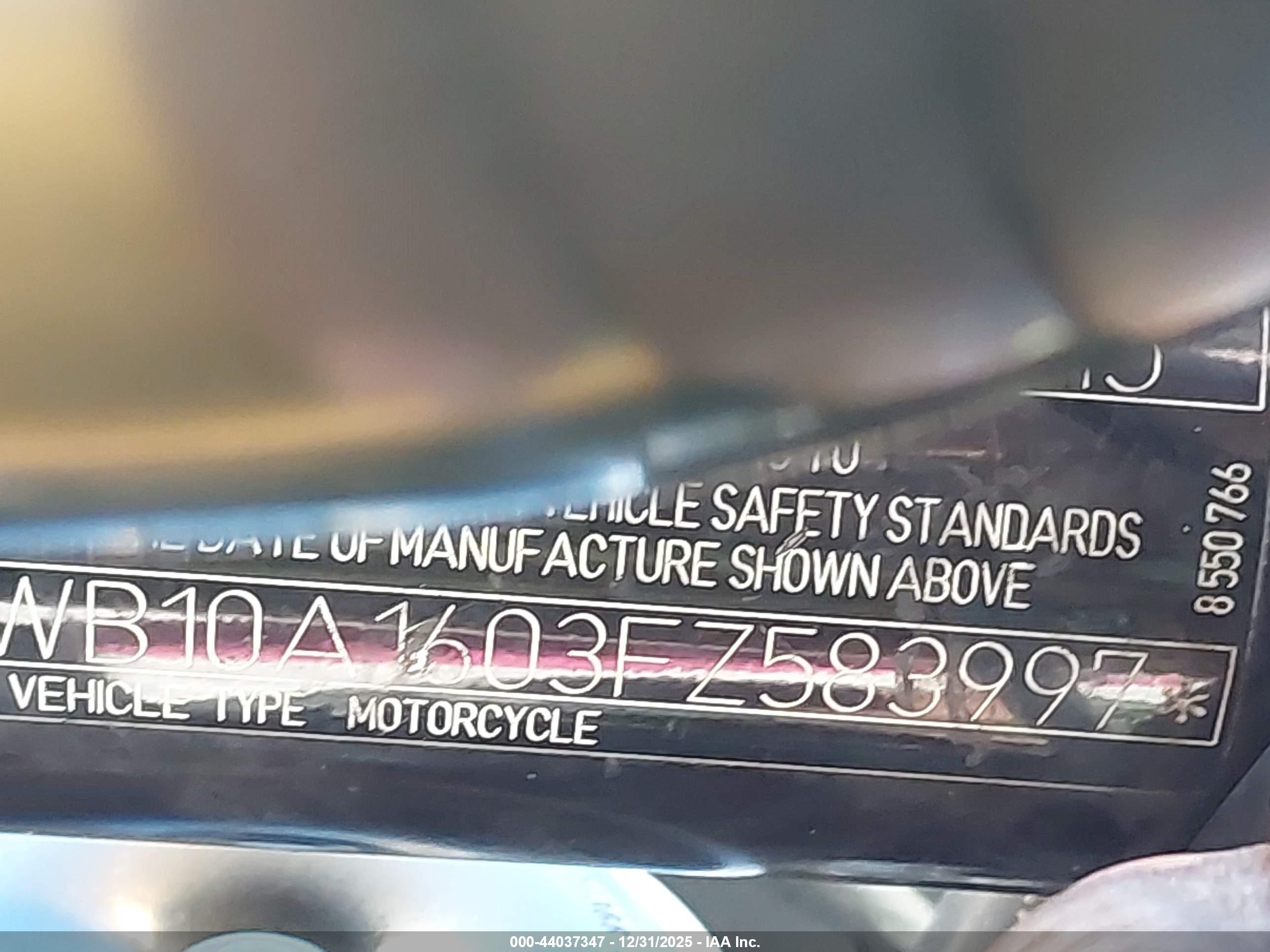 BMW R image 10