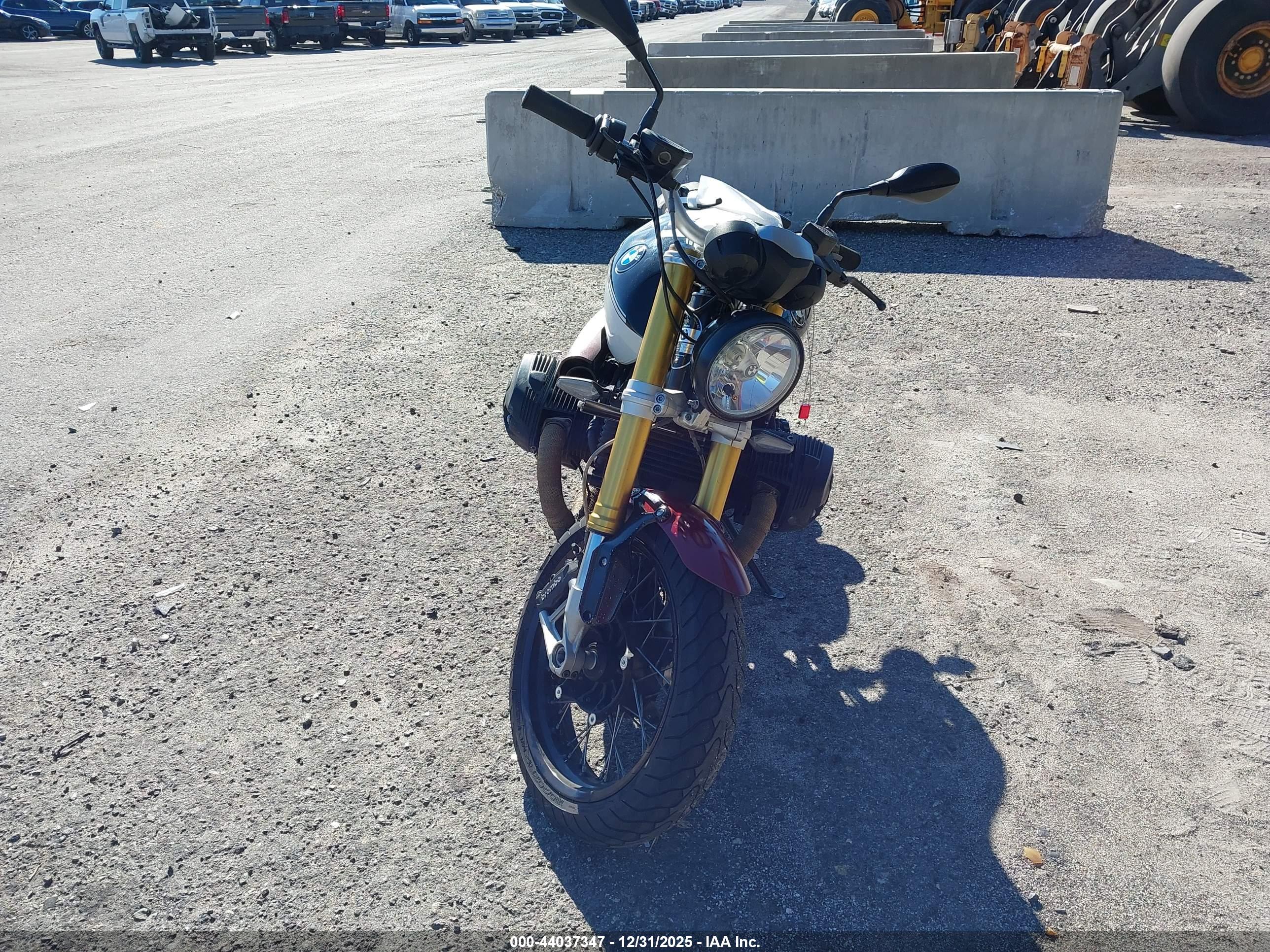 BMW R image 5
