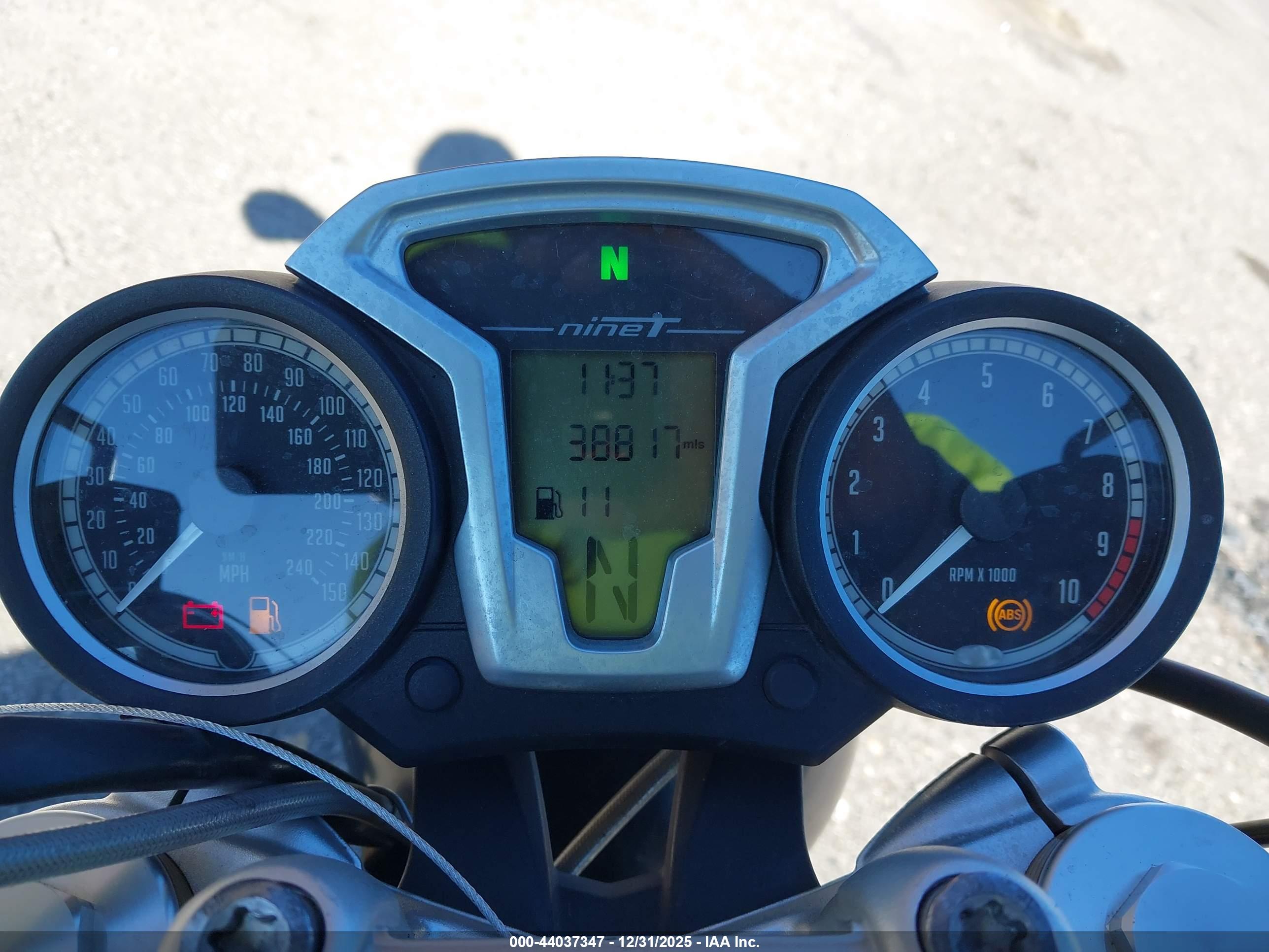 BMW R image 7