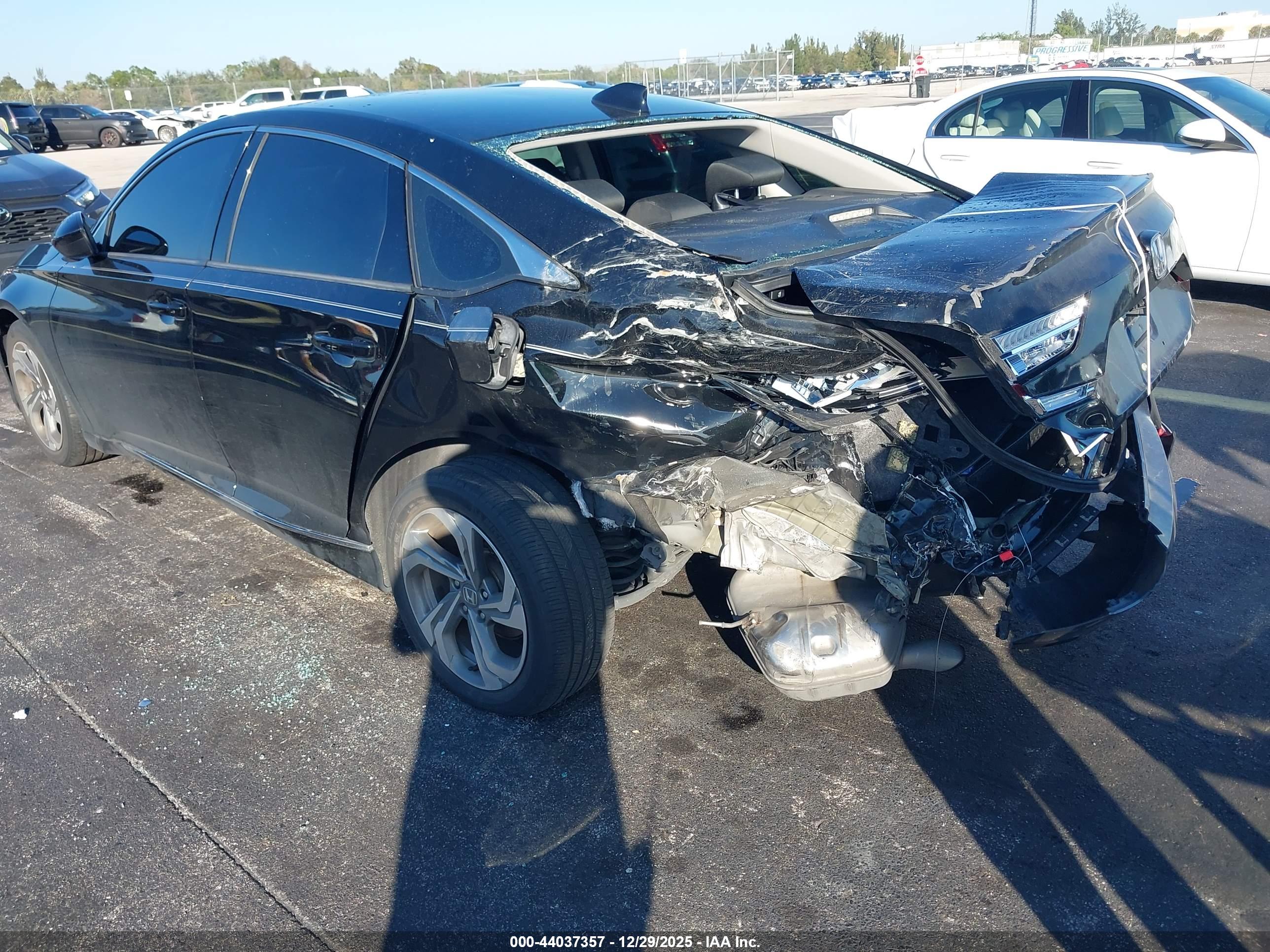 HONDA ACCORD image 6