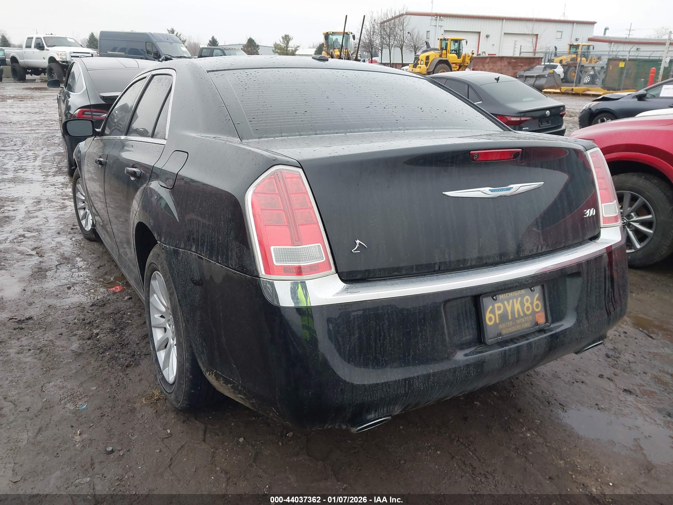 CHRYSLER 300 image 4