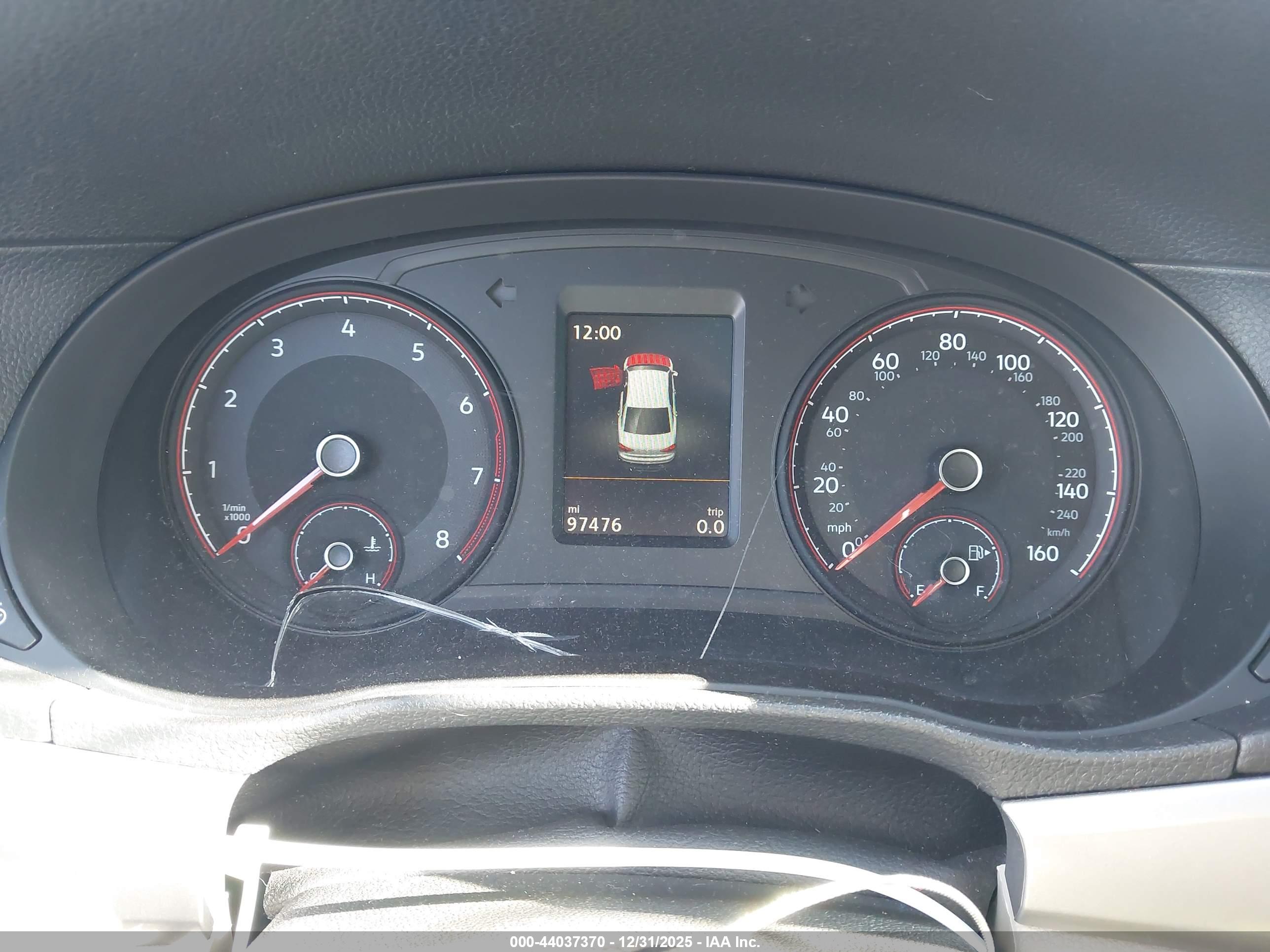 VOLKSWAGEN PASSAT image 7