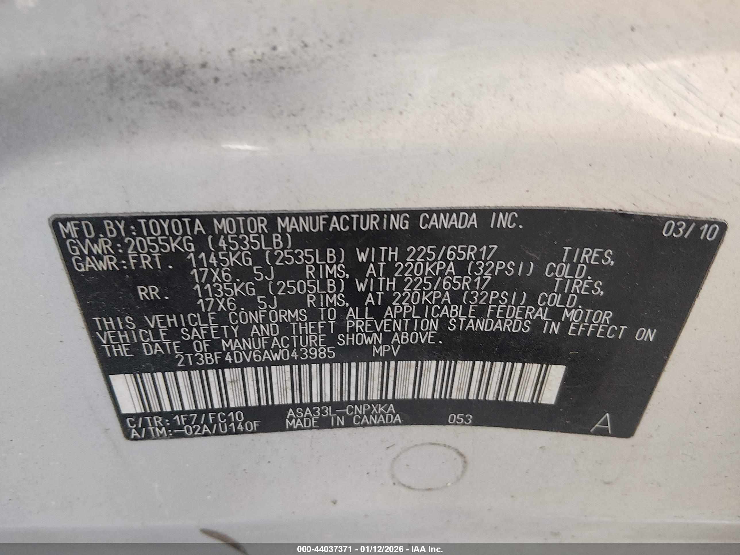 TOYOTA RAV4 image 9