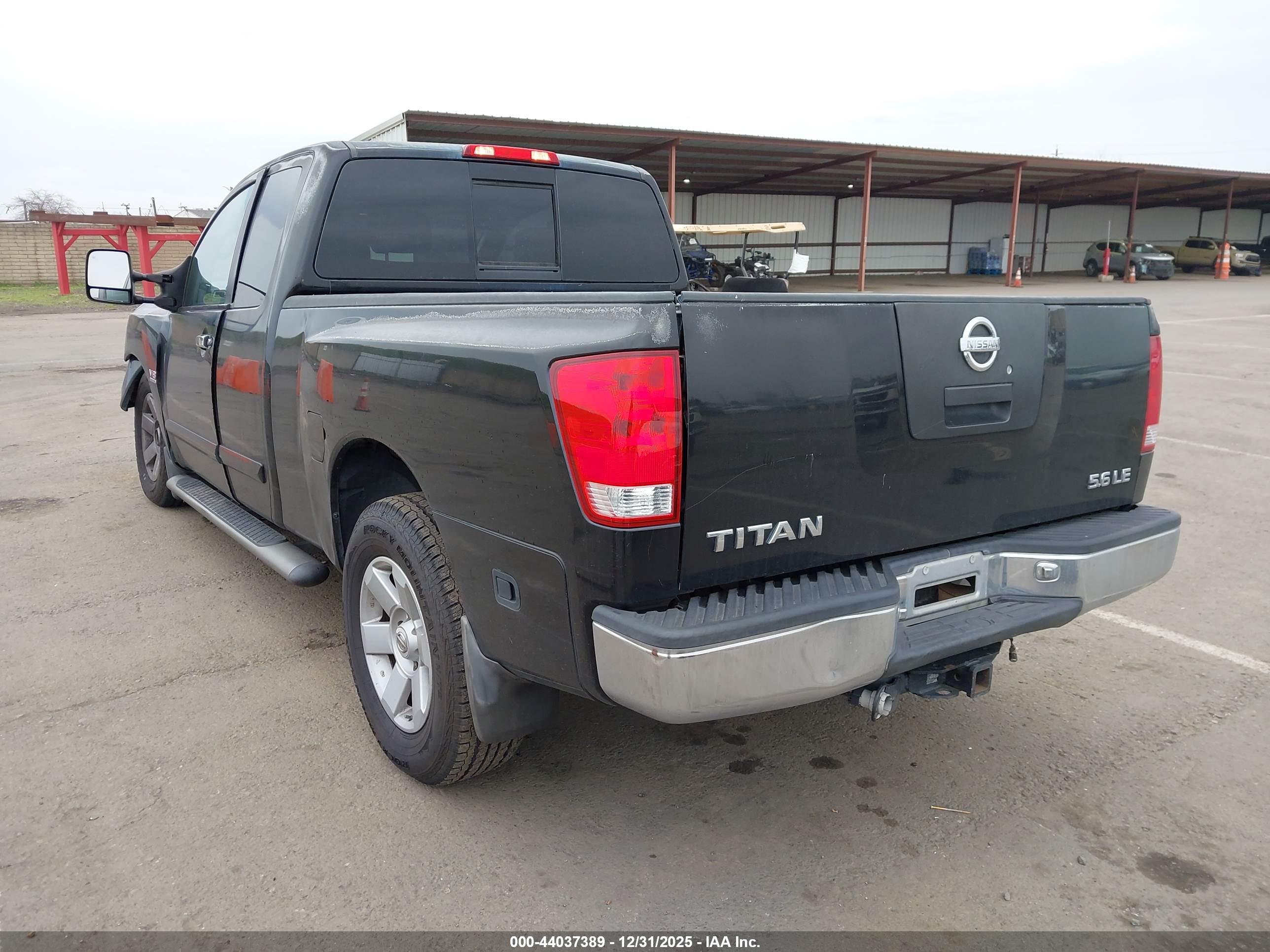 NISSAN TITAN image 3
