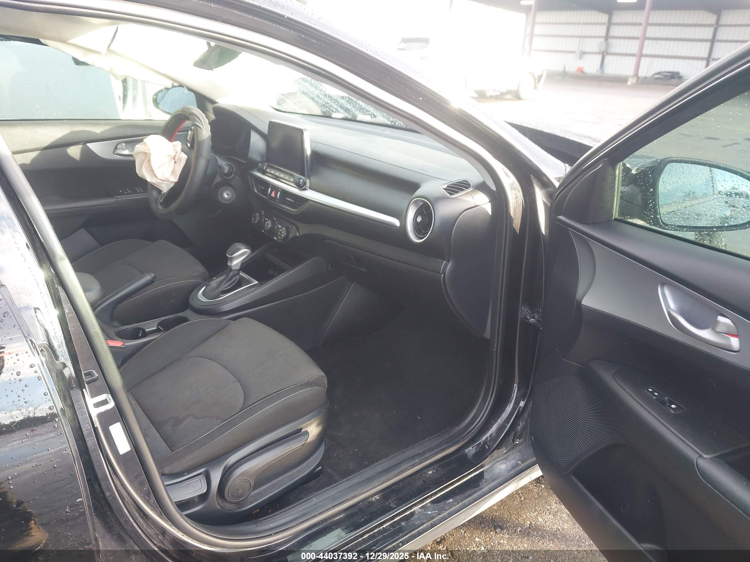 KIA FORTE image 5