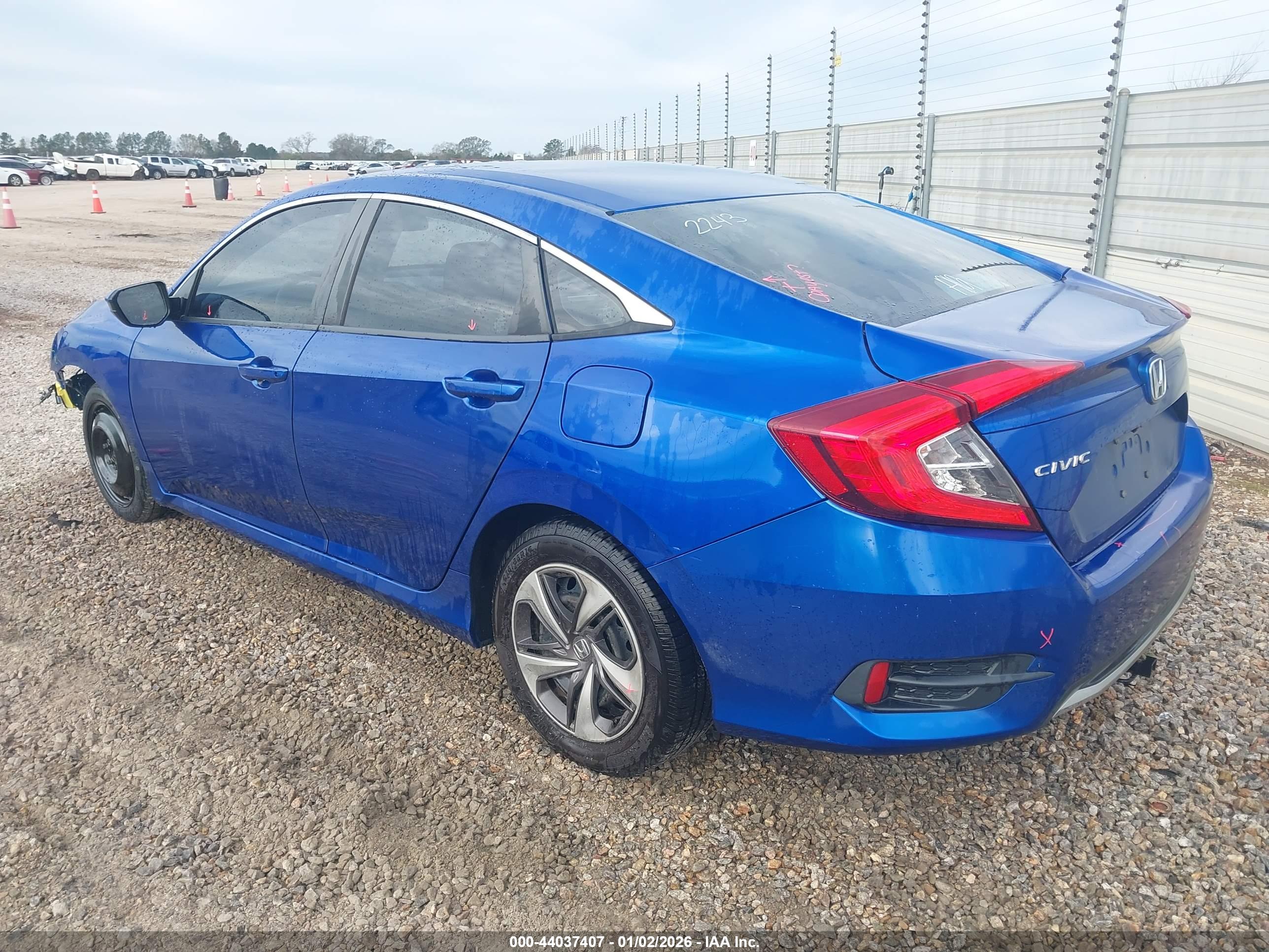HONDA CIVIC image 3
