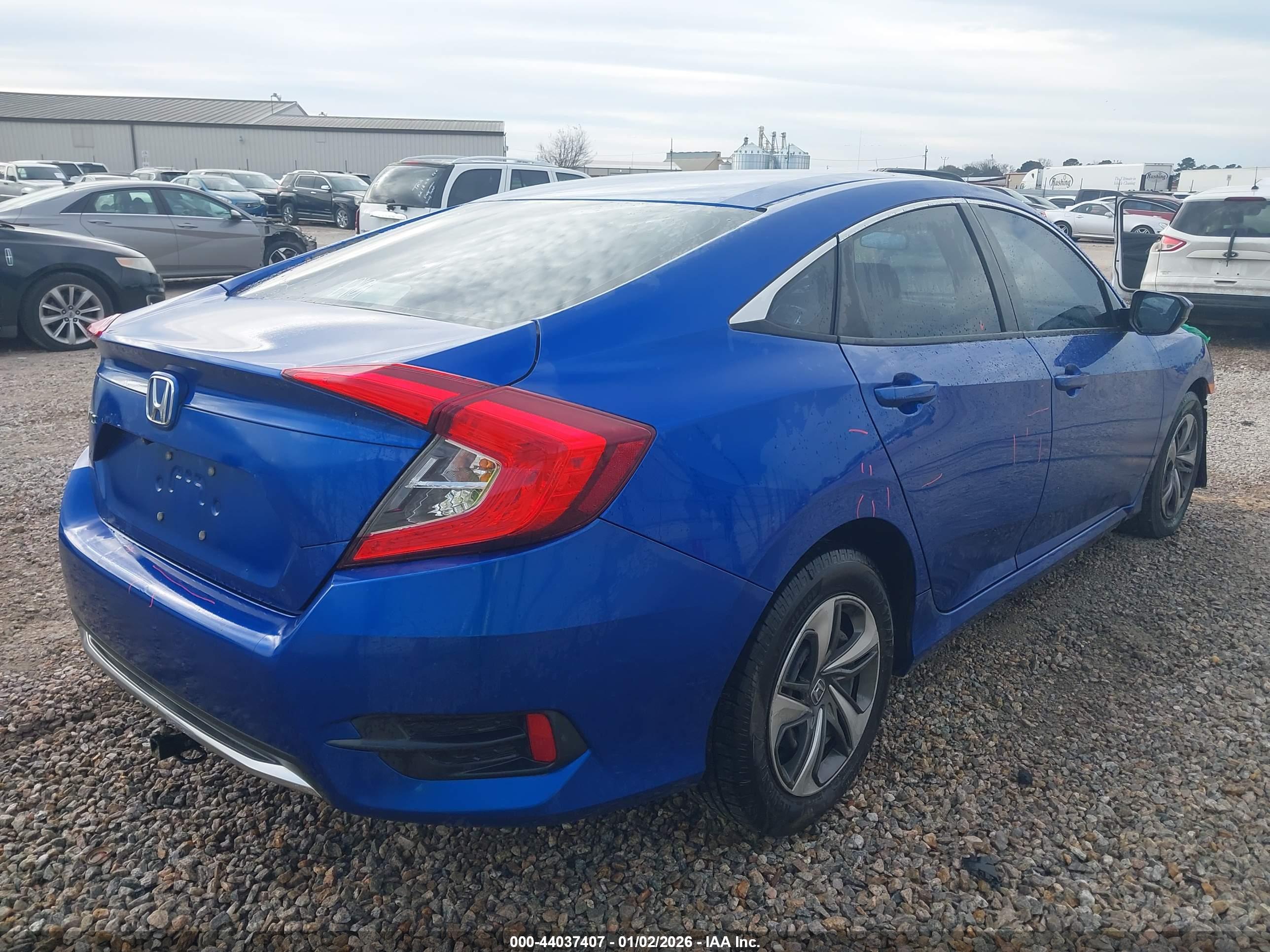 HONDA CIVIC image 4