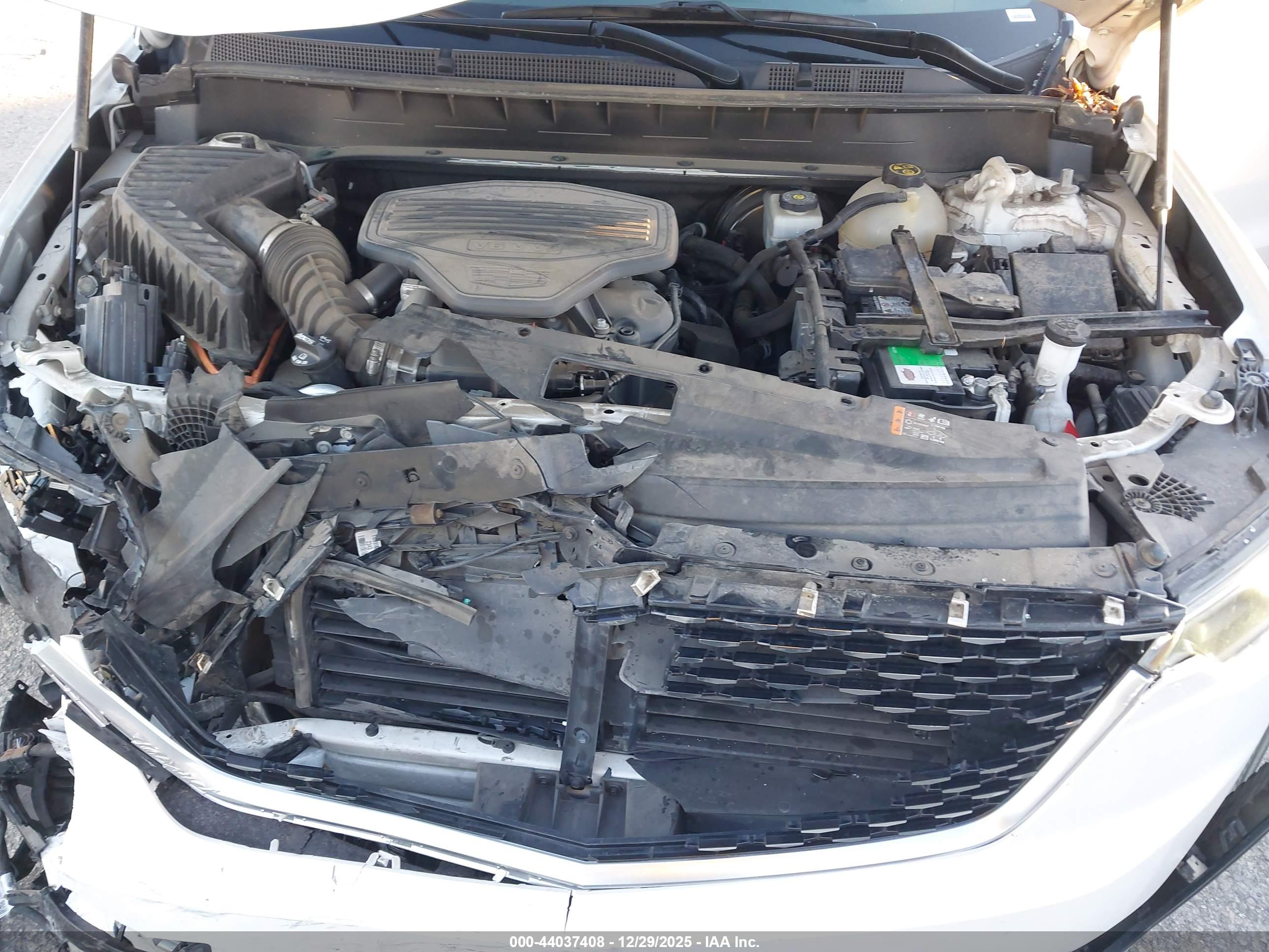 CADILLAC XT6 image 10