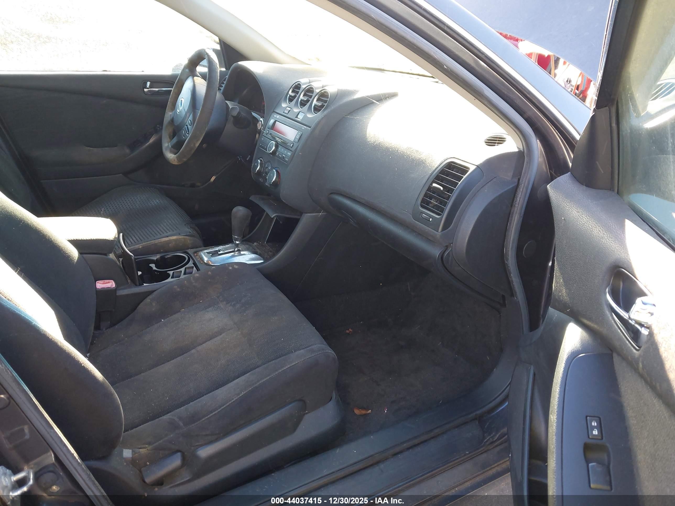 NISSAN ALTIMA image 5