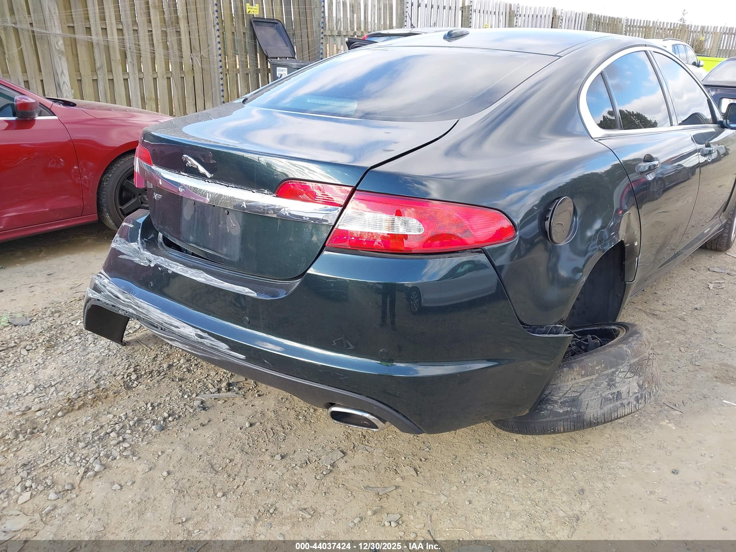 JAGUAR XF image 6