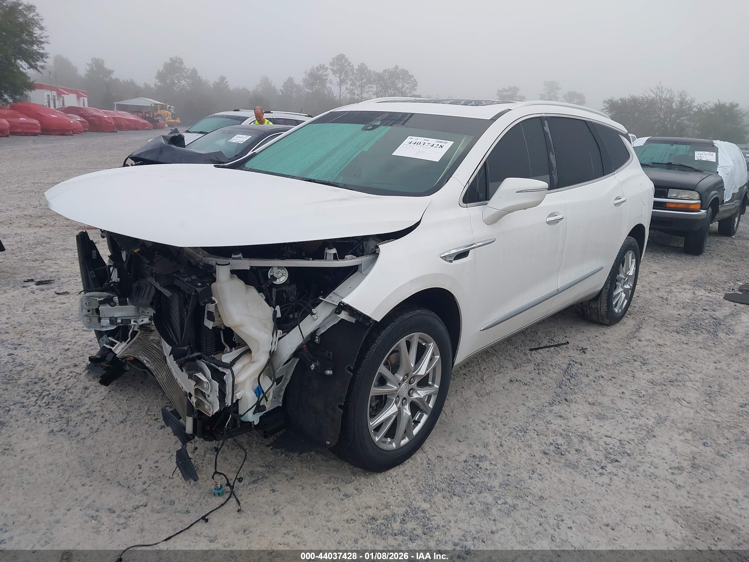 BUICK ENCLAVE image 2