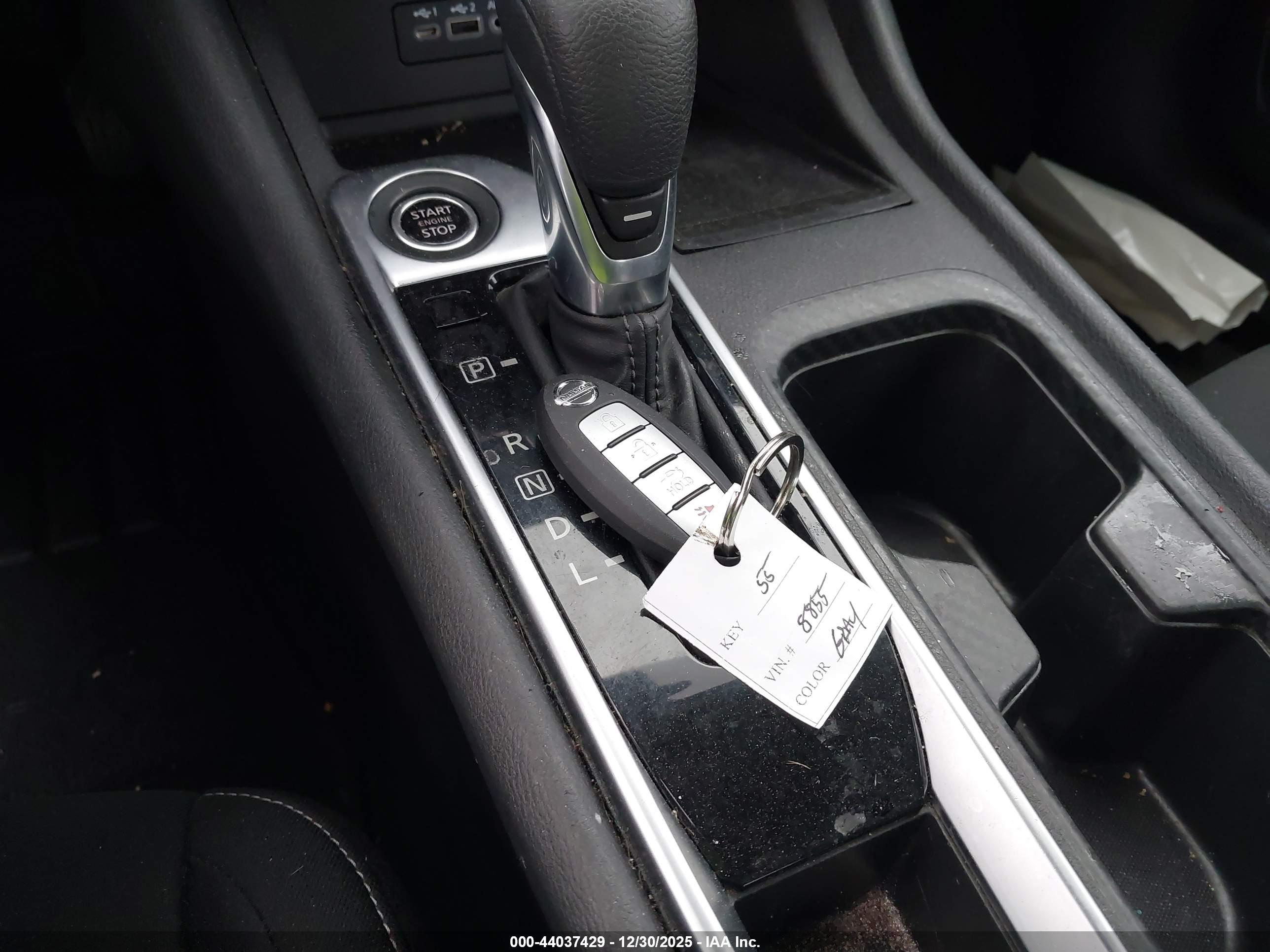 NISSAN SENTRA image 11