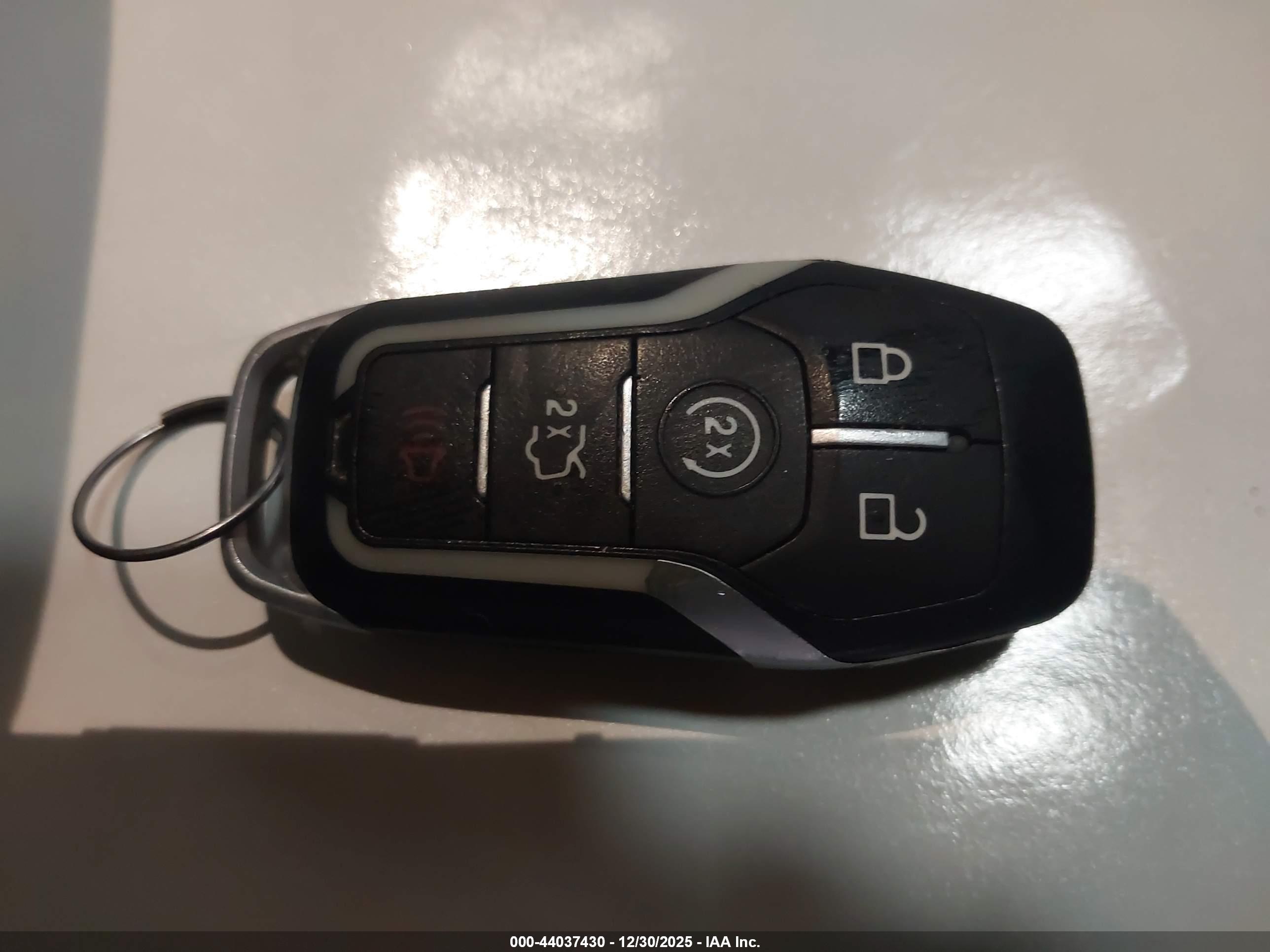 FORD EDGE image 11